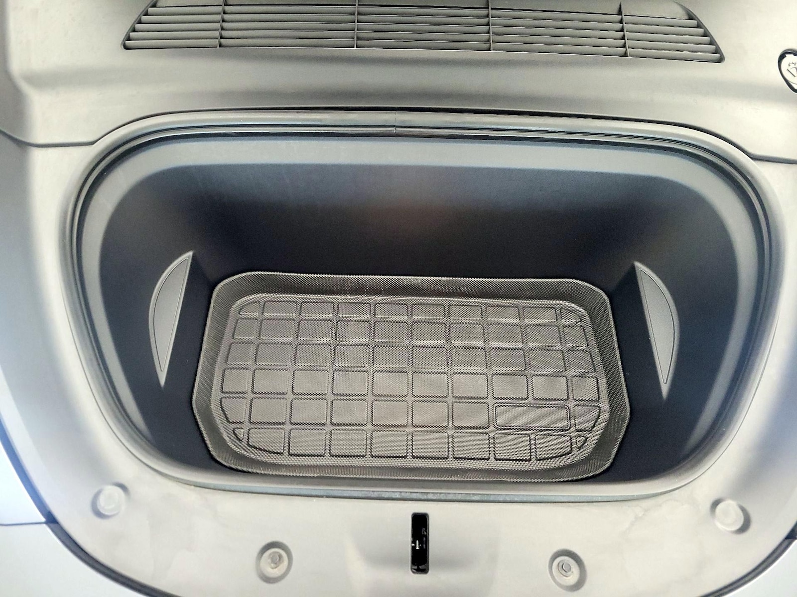 2023 Tesla Model Y Performance - Photo 23