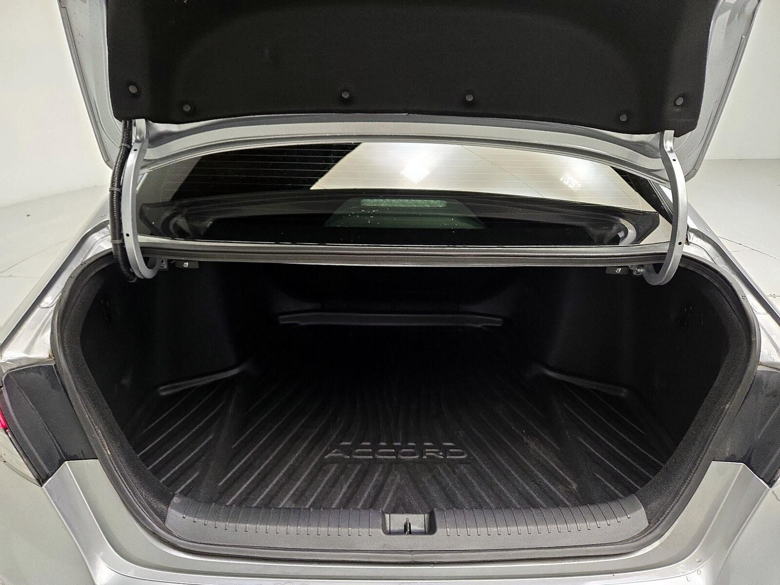 2023 Honda Accord EX - Photo 21