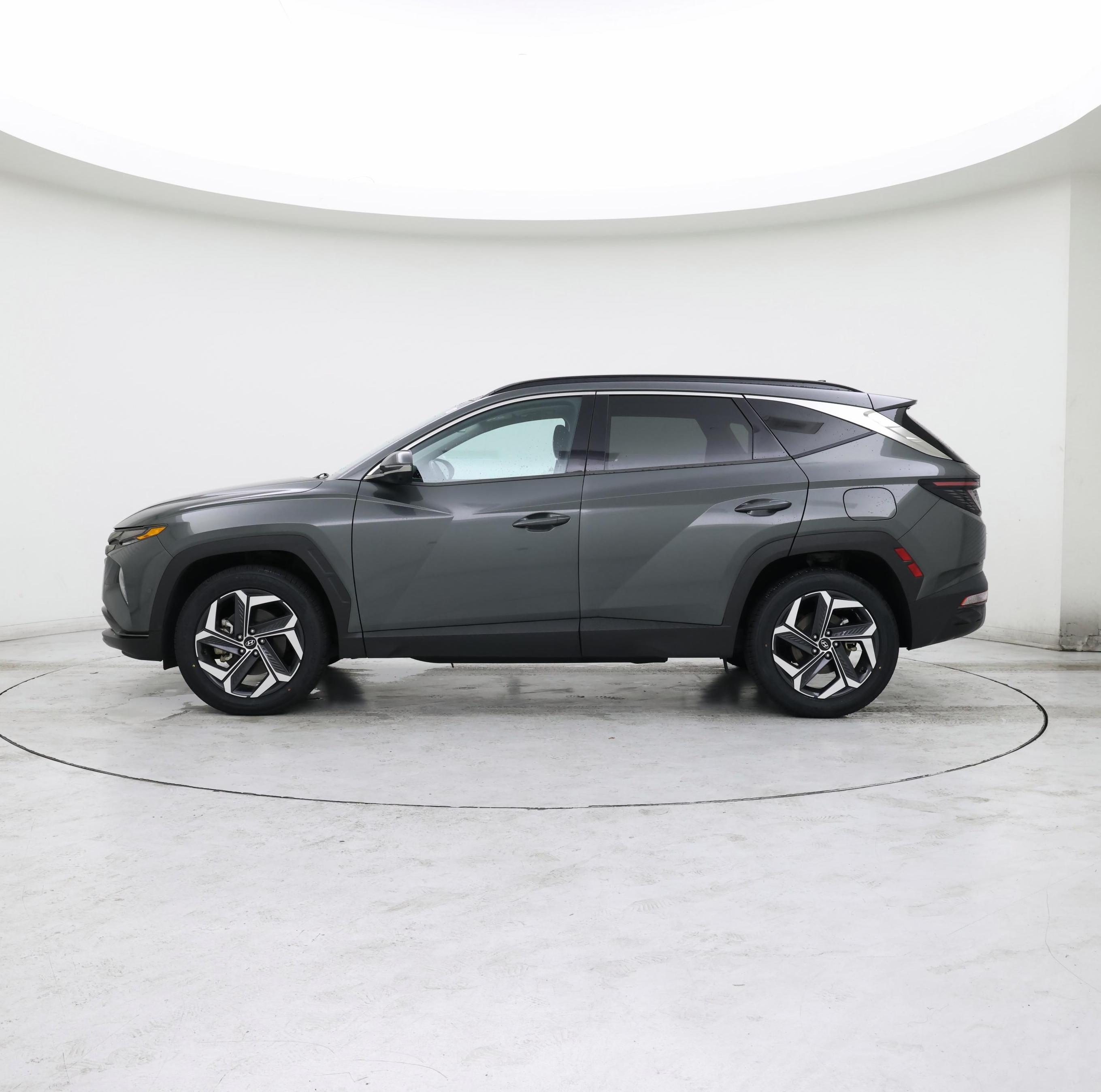 Thumbnail: 2022 Hyundai Tucson - 3