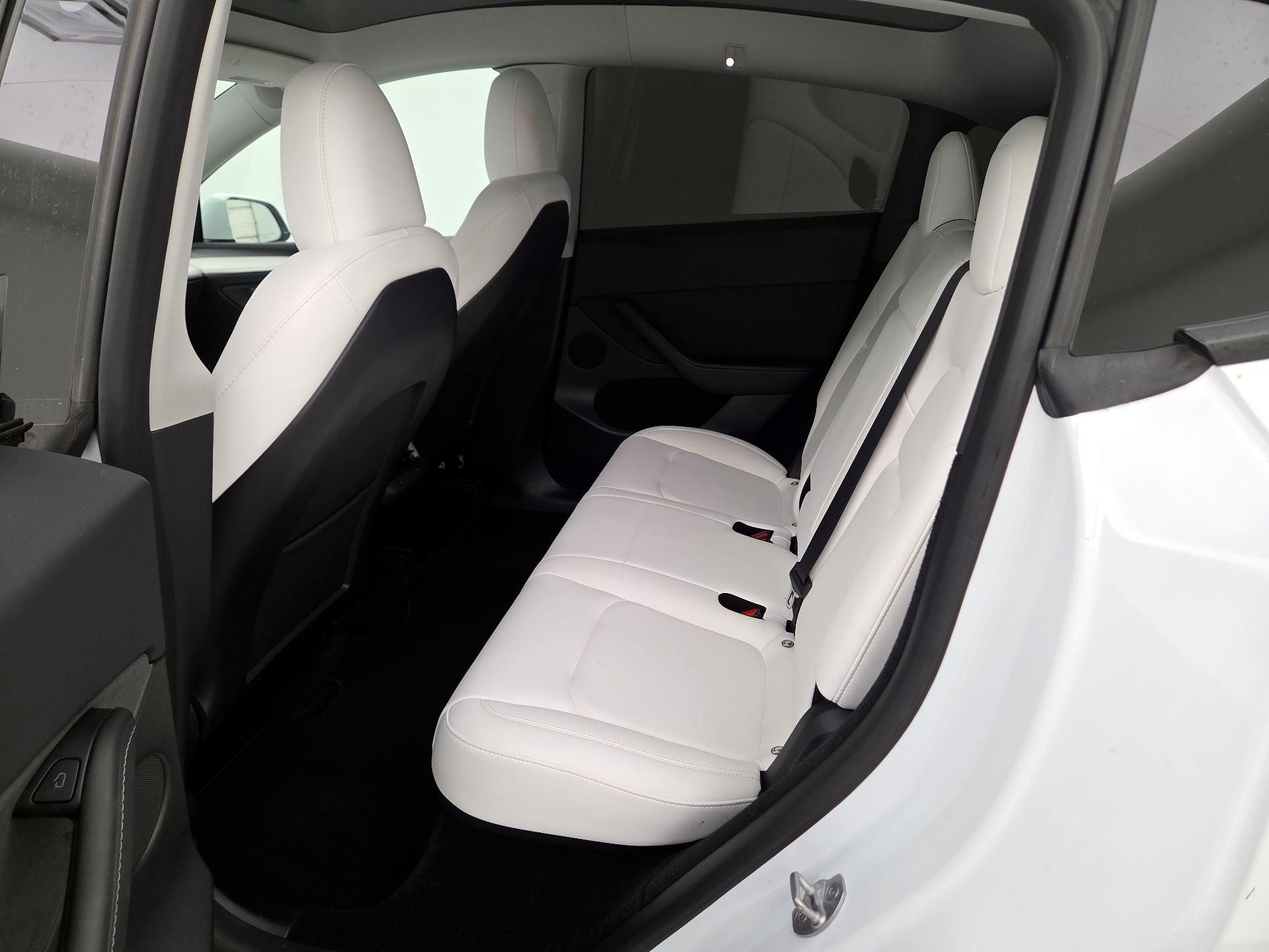 Thumbnail: 2023 Tesla Model Y - 20