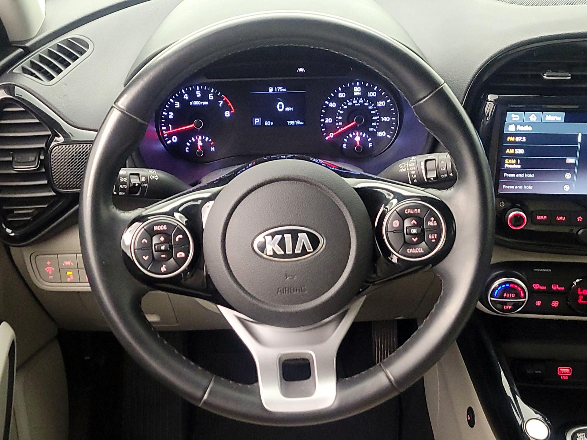 Thumbnail: 2020 Kia Soul - 10
