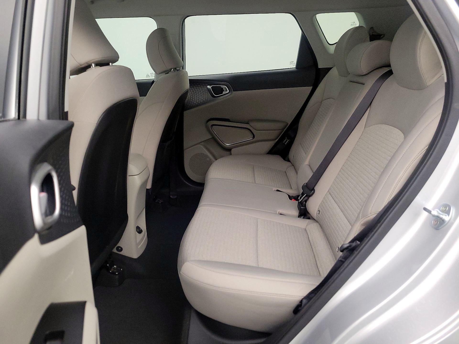 Thumbnail: 2020 Kia Soul - 20