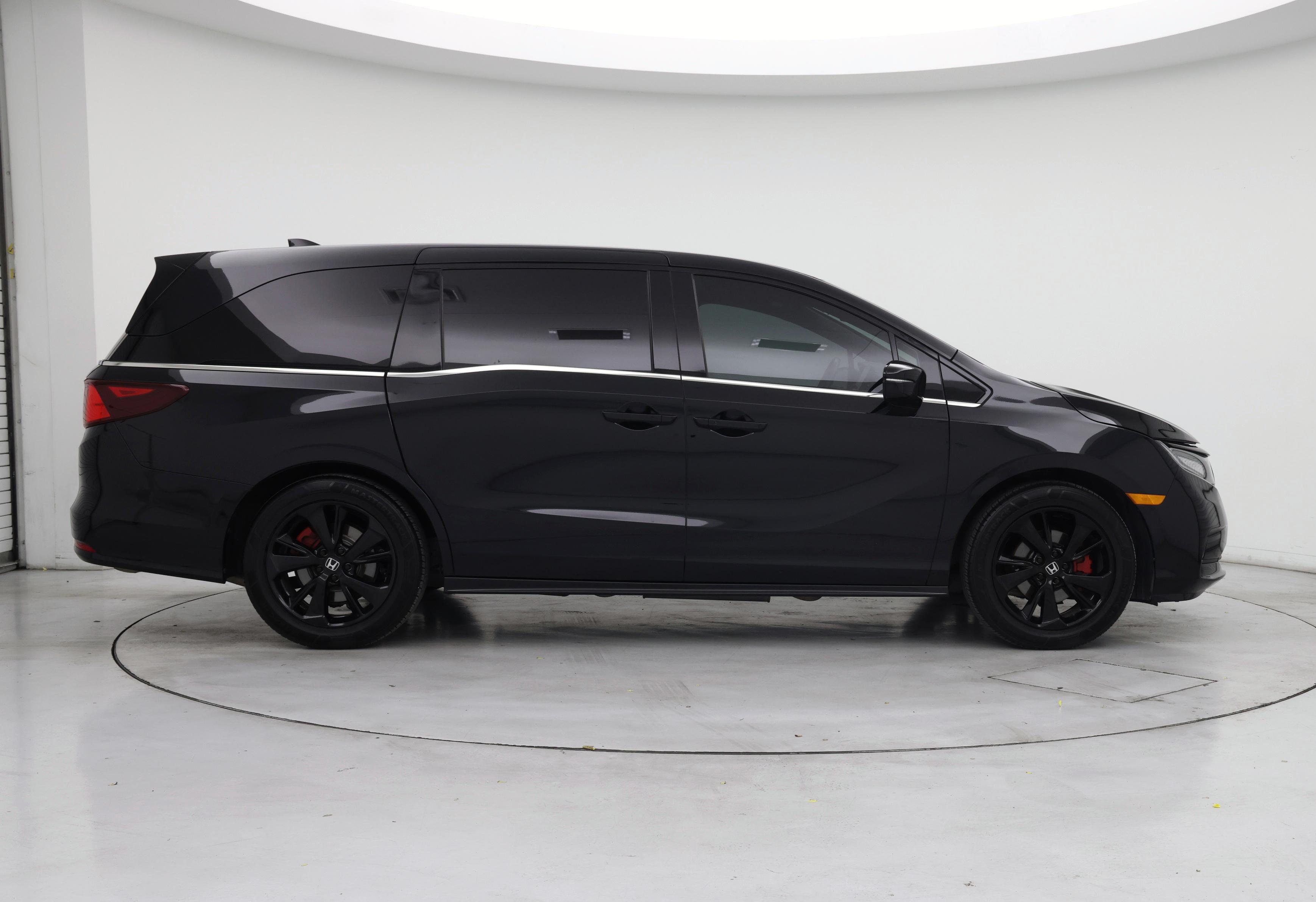 Thumbnail: 2023 Honda Odyssey - 7