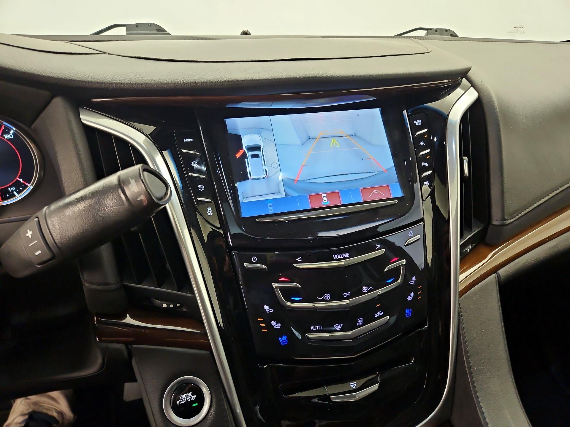 Thumbnail: 2020 Cadillac Escalade - 15