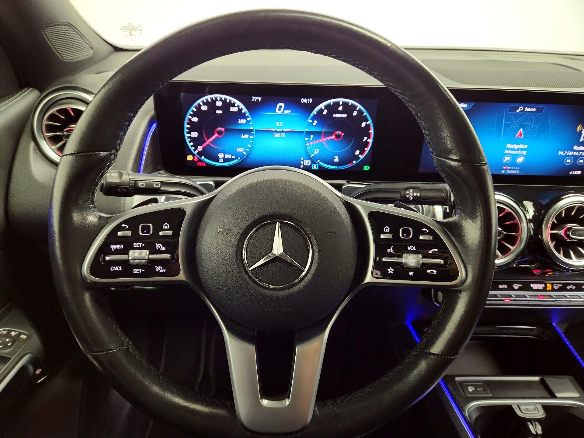 Thumbnail: 2022 Mercedes-Benz GLB - 10