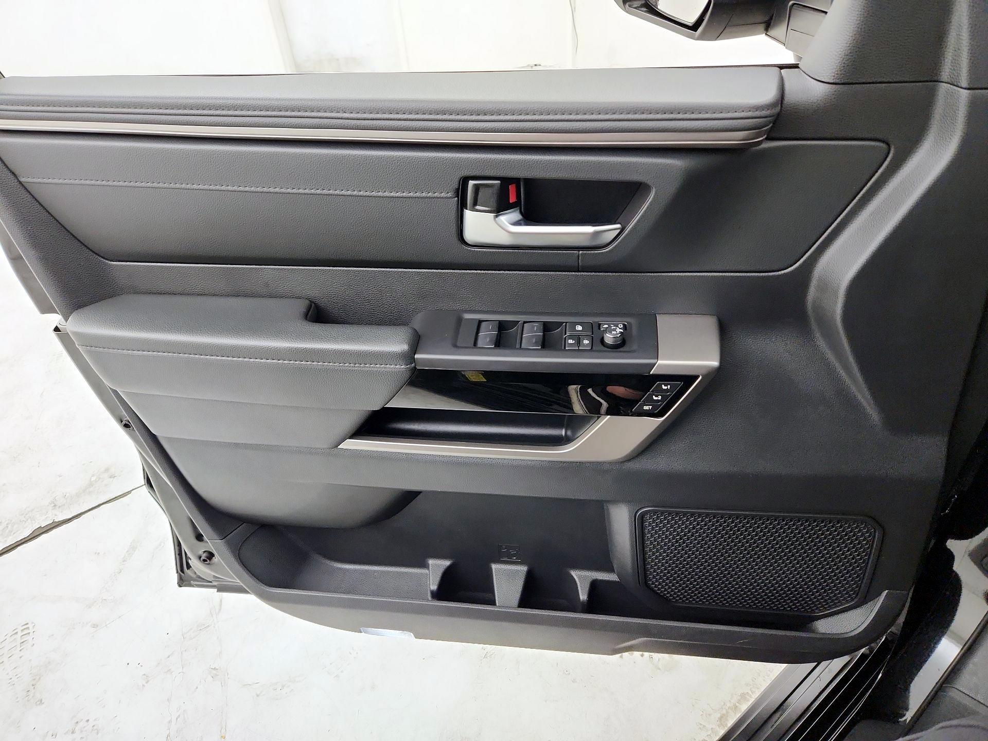 Thumbnail: 2024 Toyota Sequoia - 12