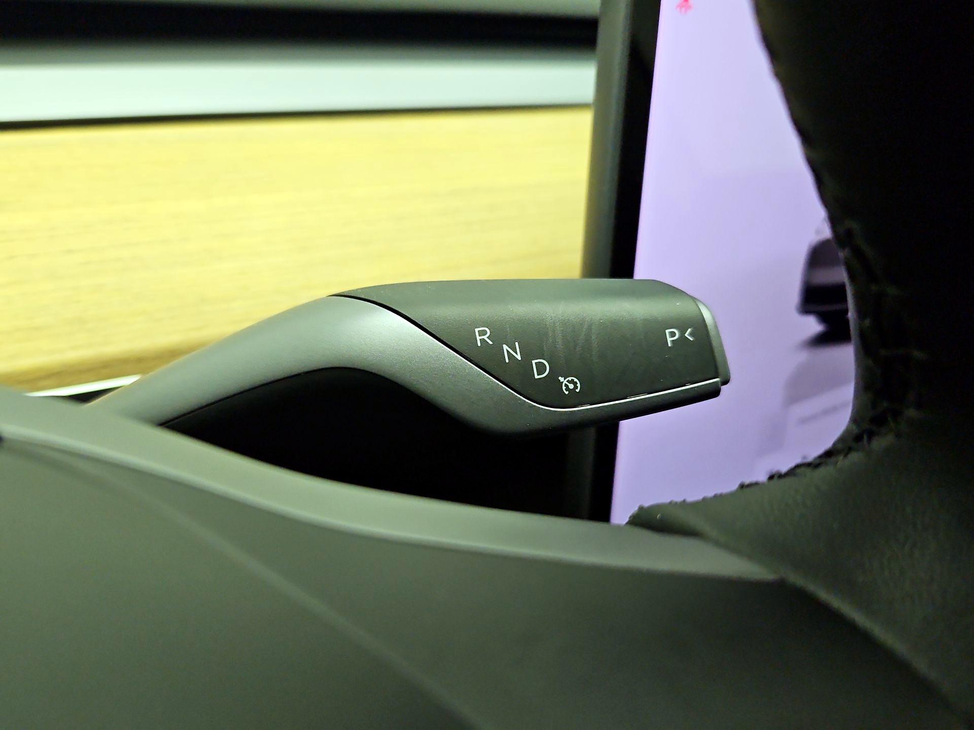 Thumbnail: 2025 Tesla Model Y - 17