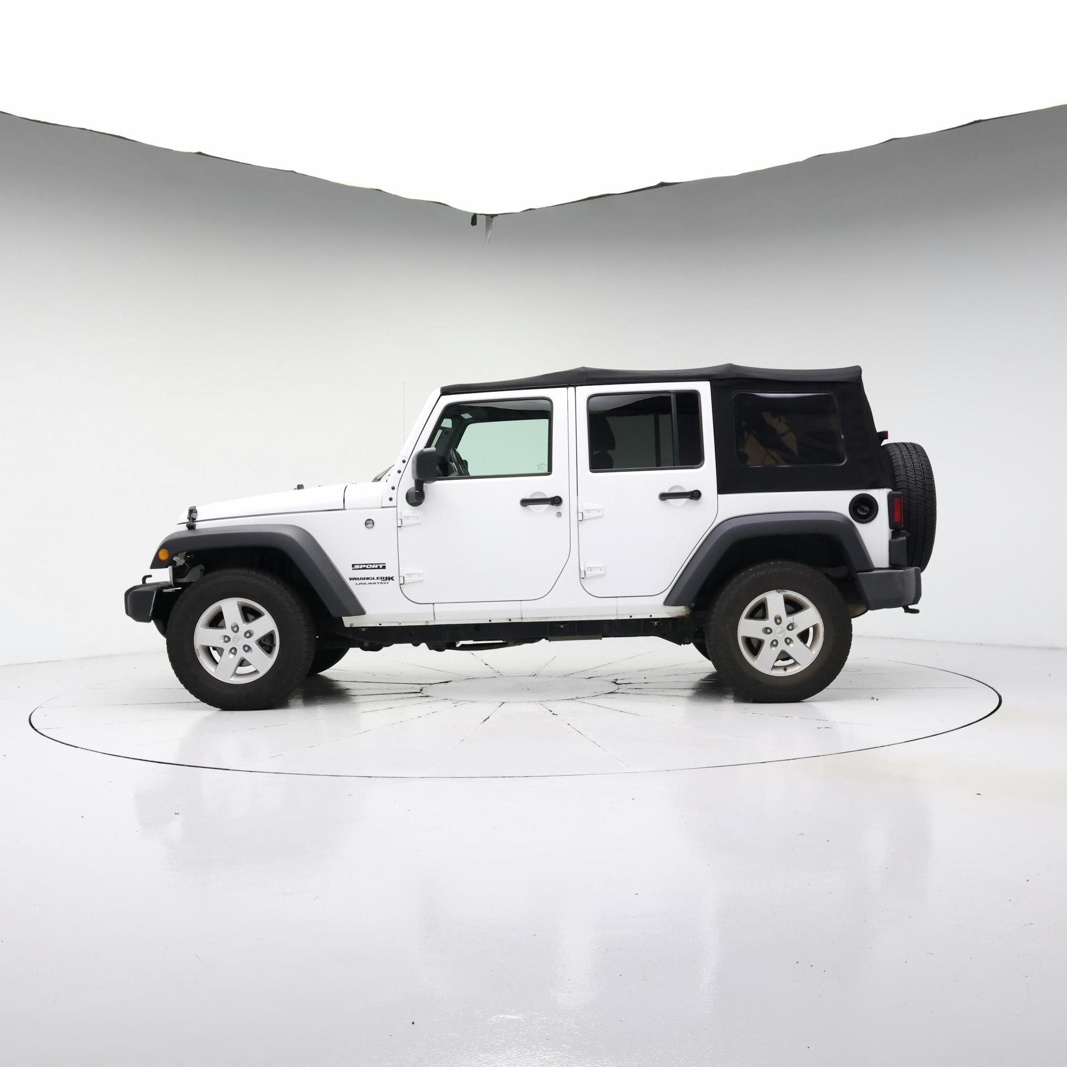 Thumbnail: 2018 Jeep Wrangler - 3