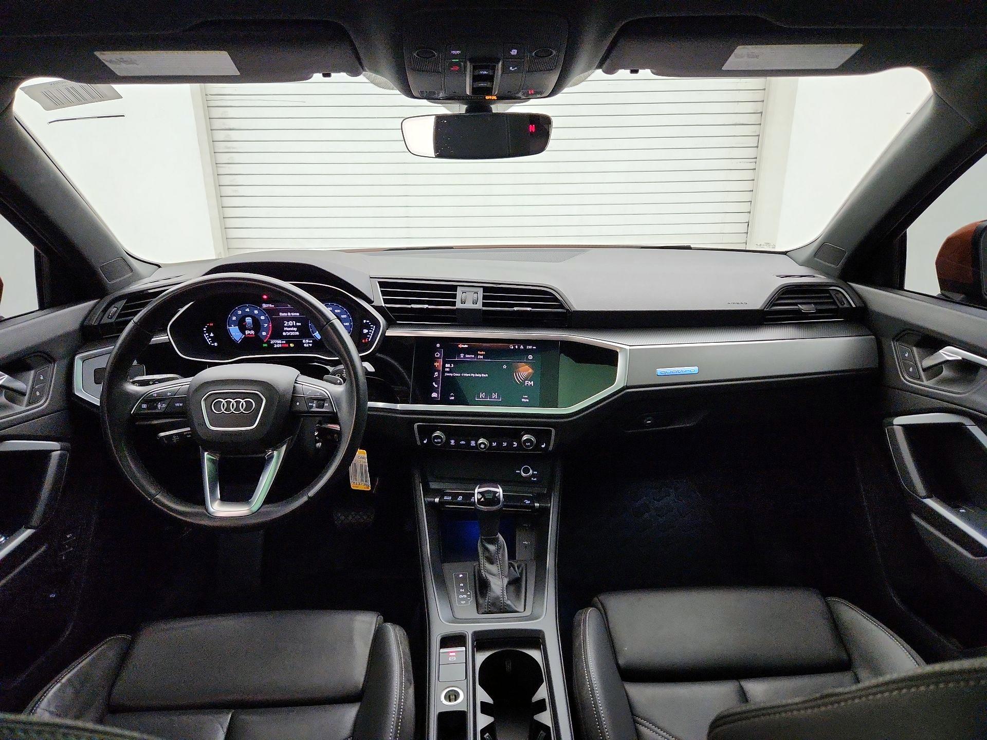 Thumbnail: 2022 Audi Q3 - 9