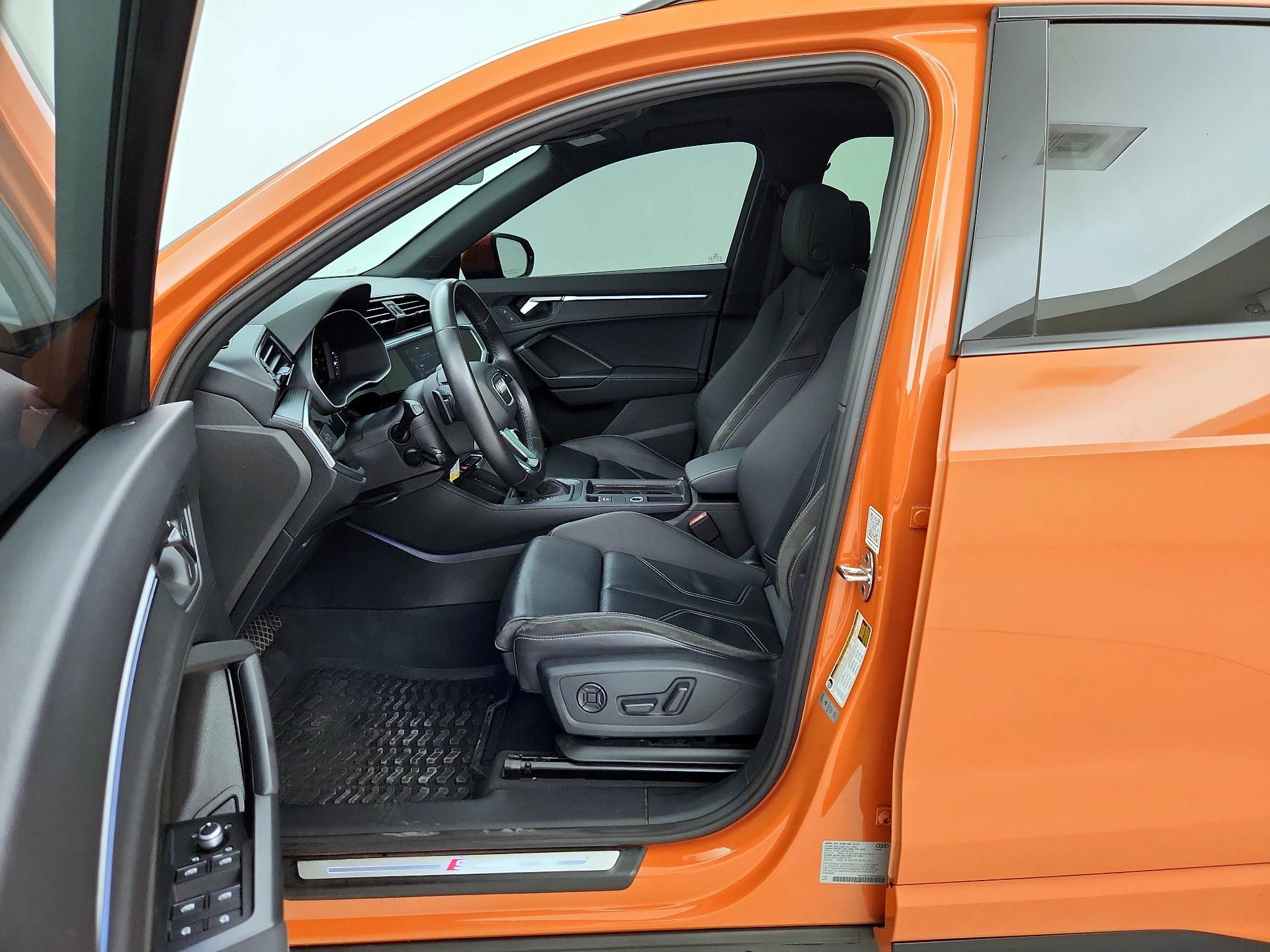Thumbnail: 2022 Audi Q3 - 11