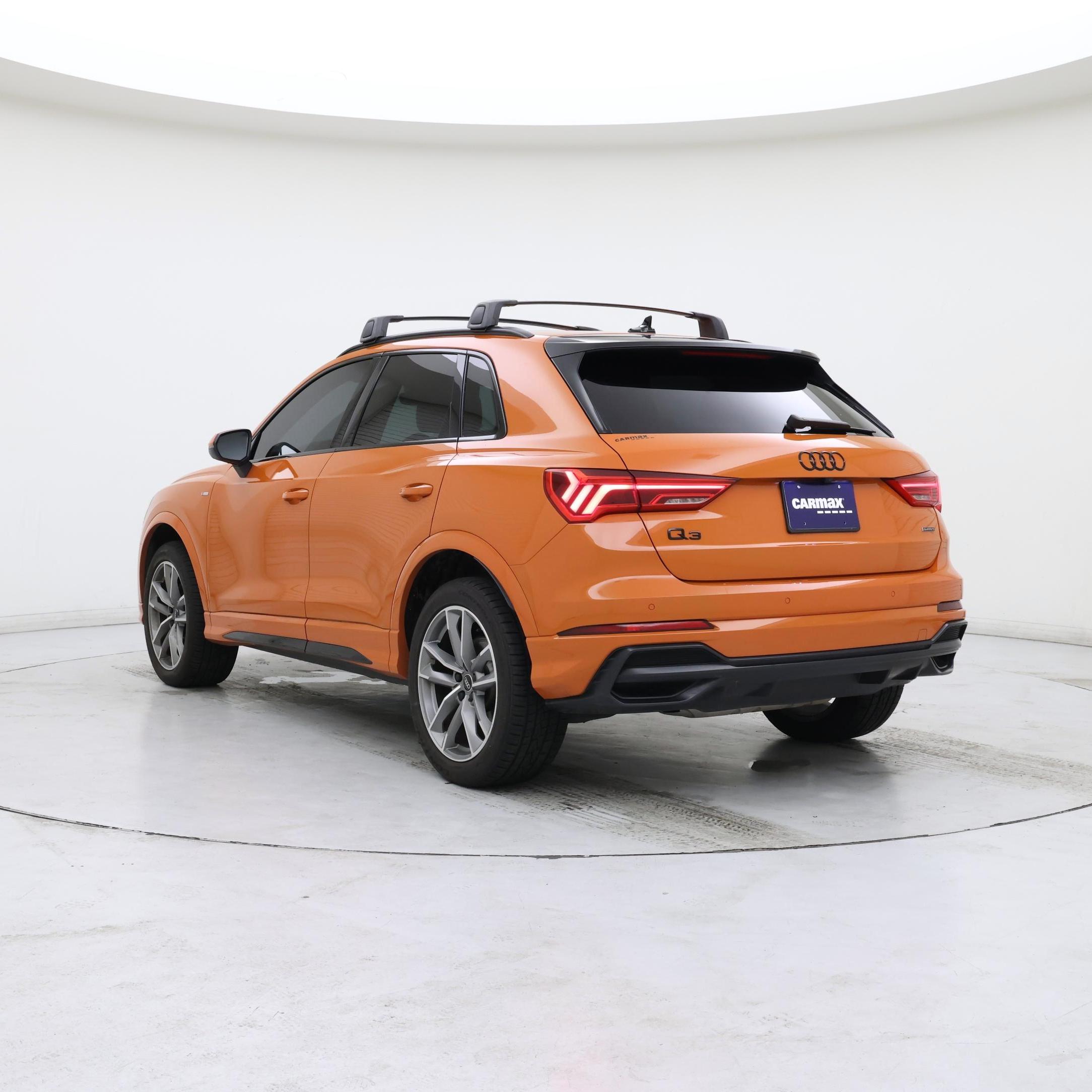 Thumbnail: 2022 Audi Q3 - 2