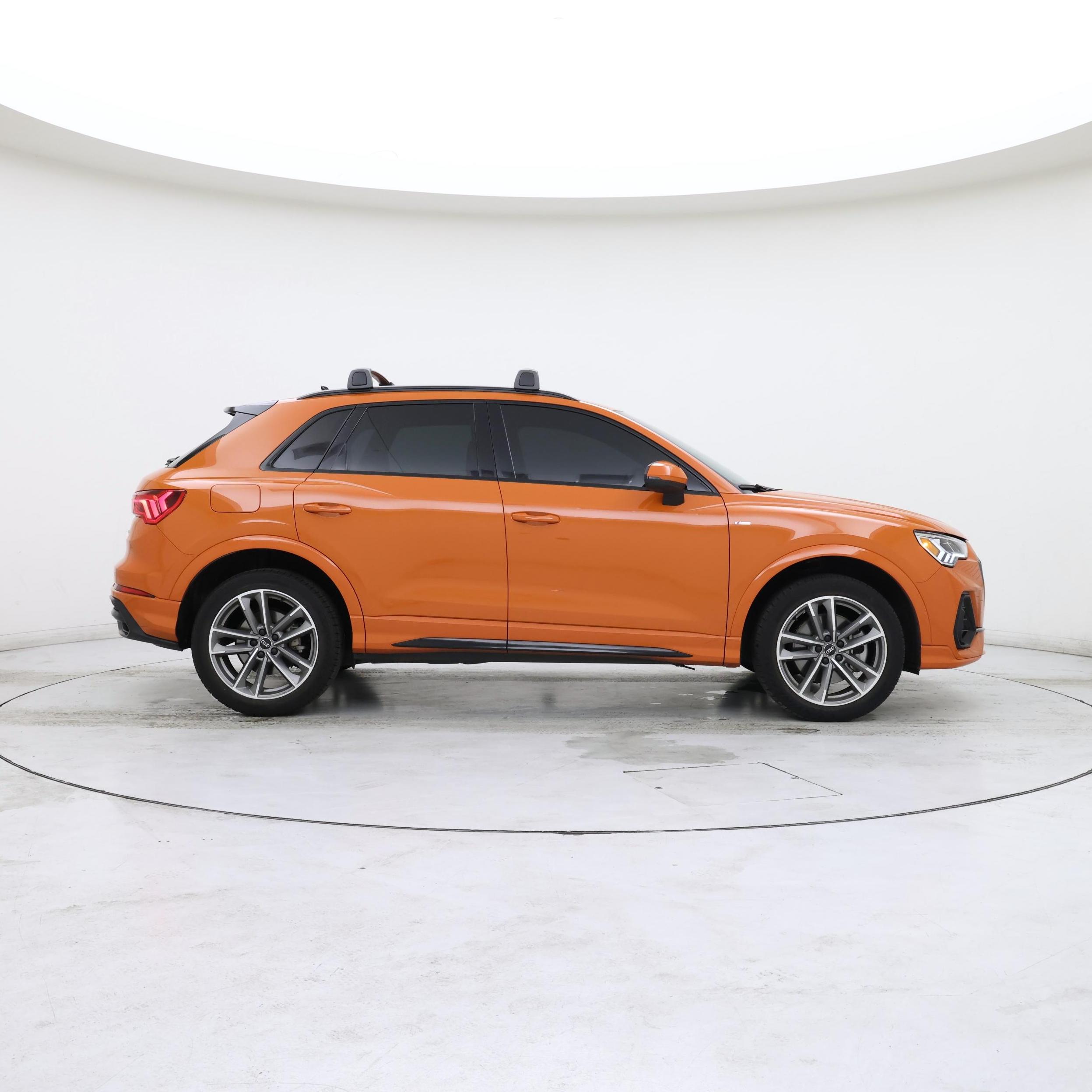 Thumbnail: 2022 Audi Q3 - 7