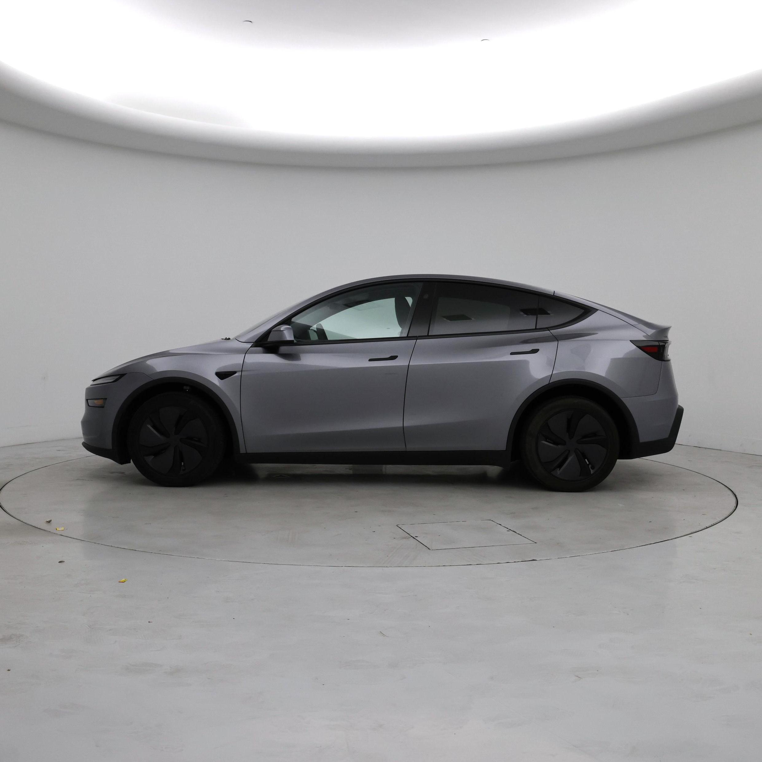 Thumbnail: 2026 Tesla Model Y - 3