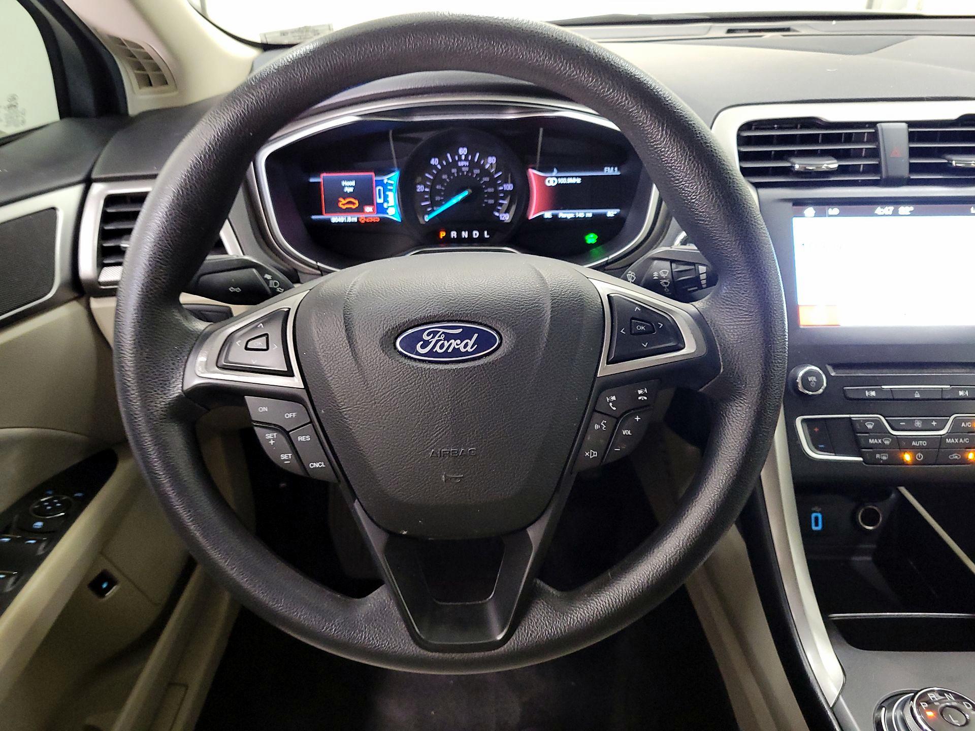 Thumbnail: 2018 Ford Fusion - 10