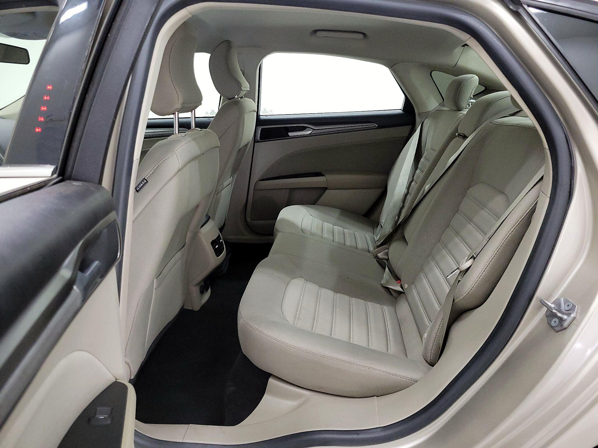 Thumbnail: 2018 Ford Fusion - 19