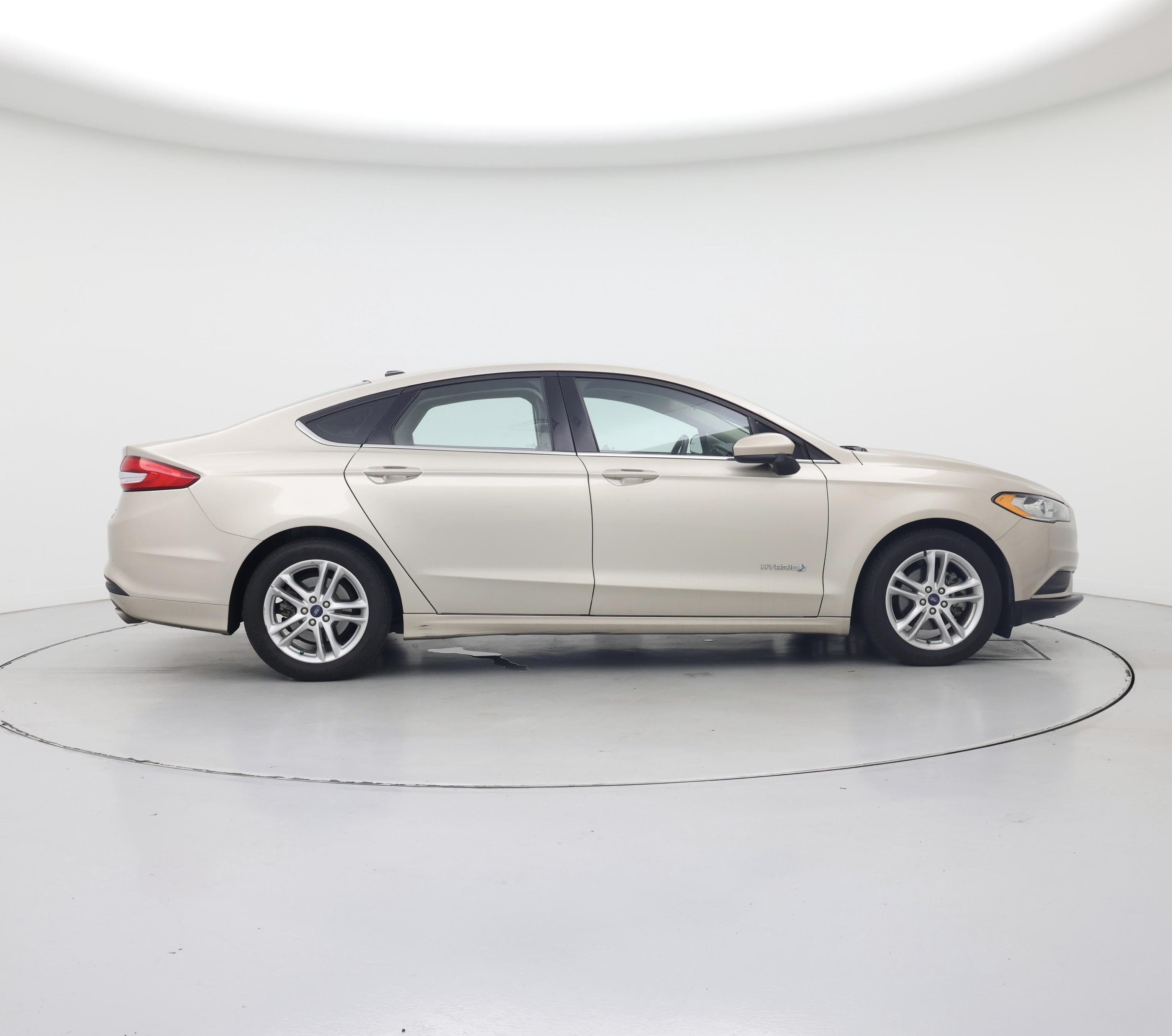 Thumbnail: 2018 Ford Fusion - 7