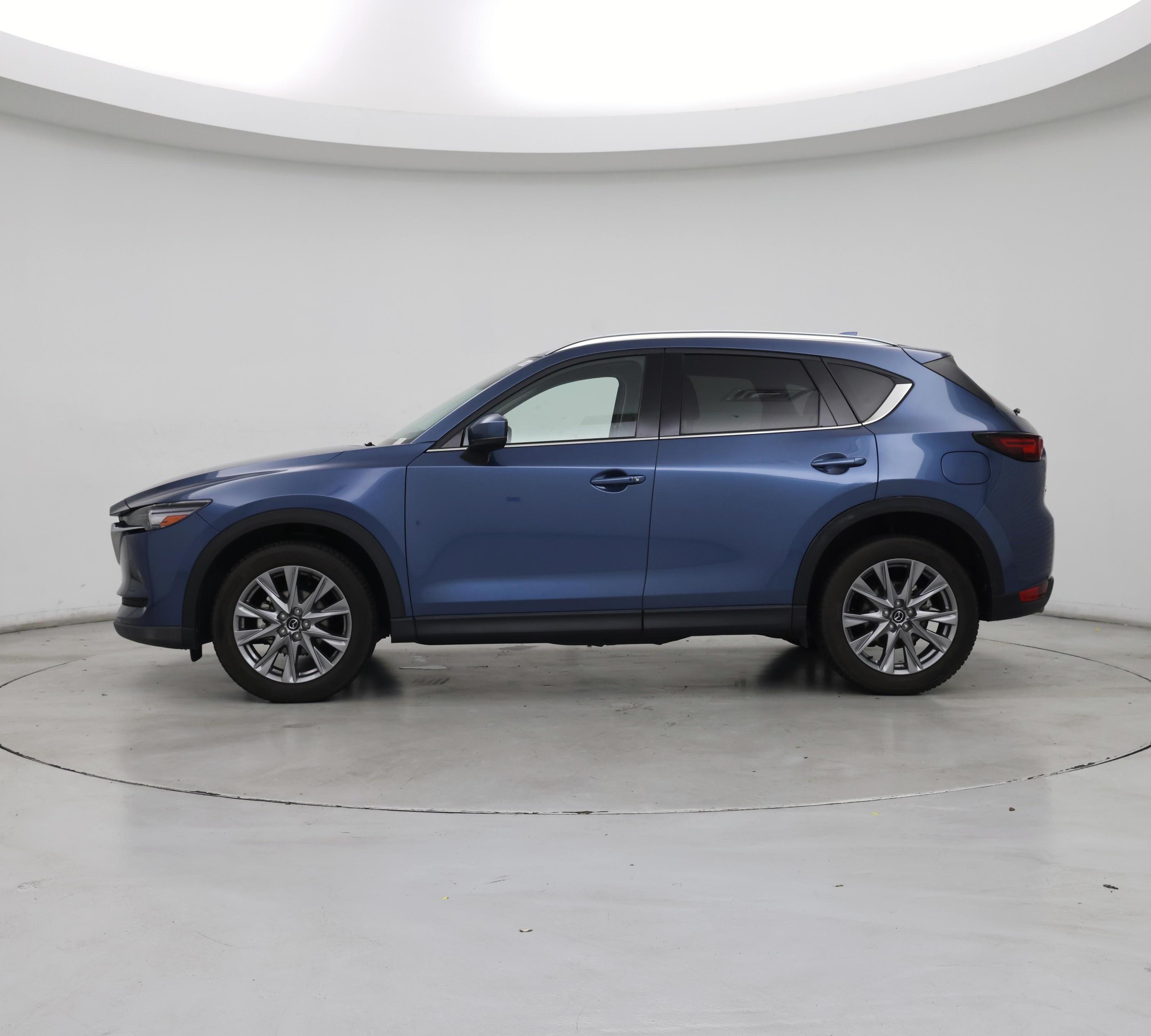 Thumbnail: 2021 Mazda CX-5 - 3
