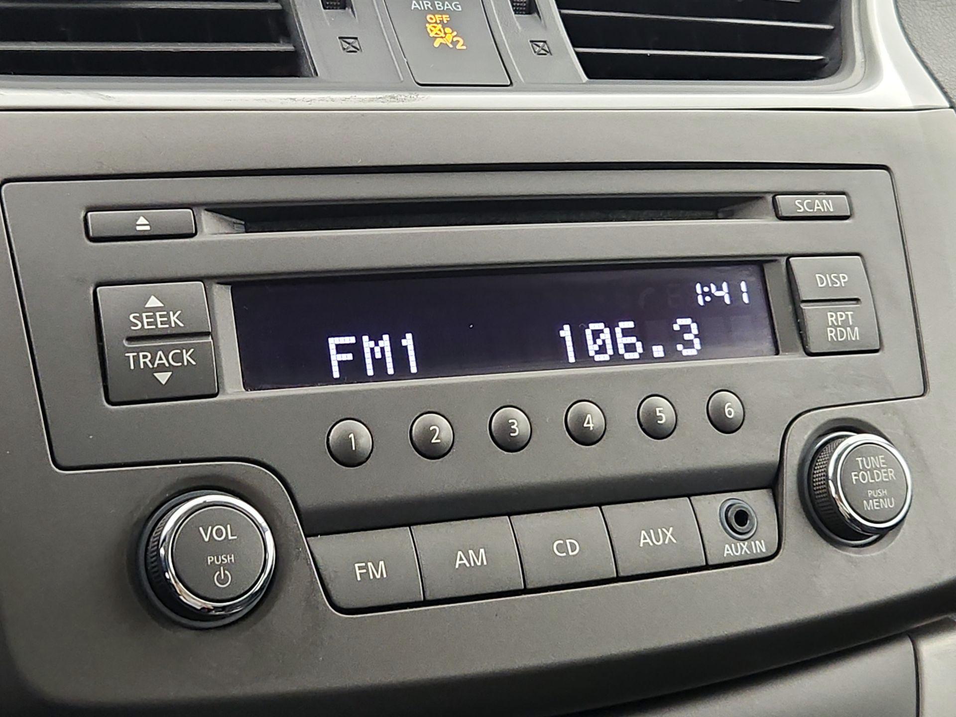 Thumbnail: 2014 Nissan Sentra - 14