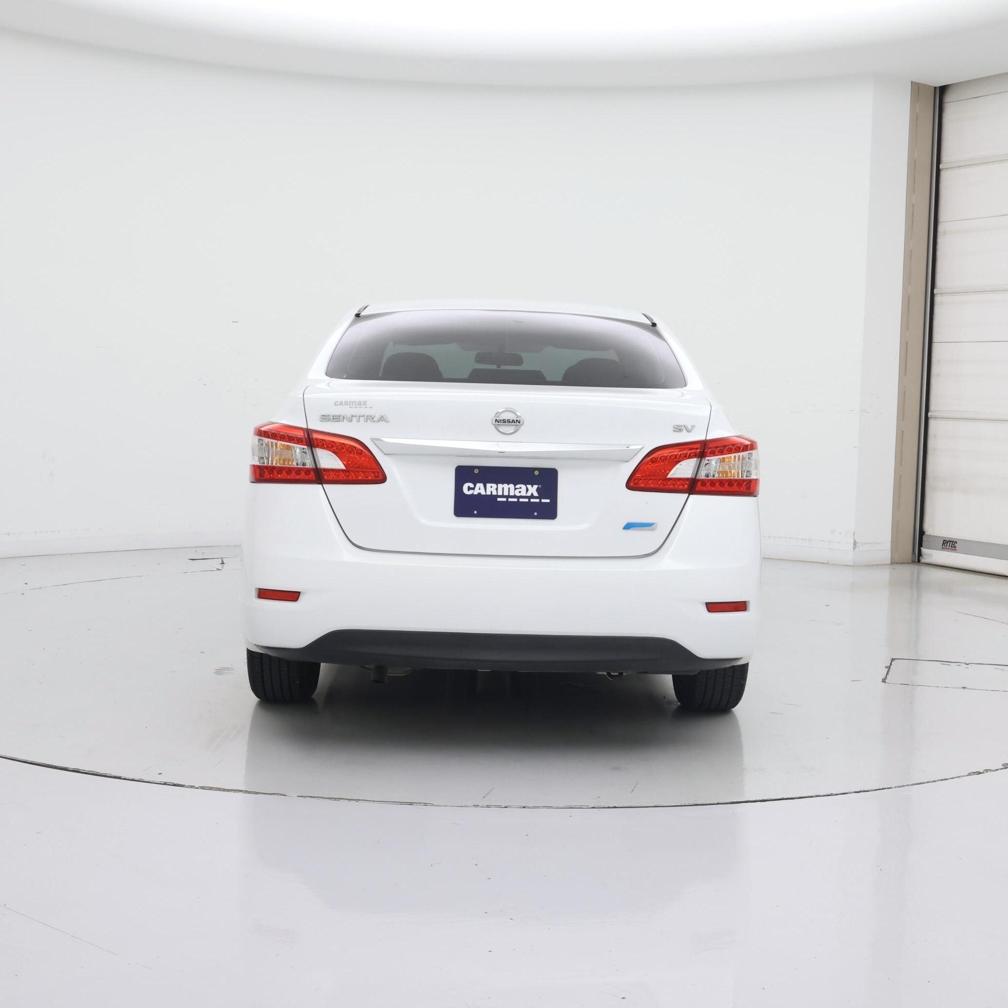 Thumbnail: 2014 Nissan Sentra - 6