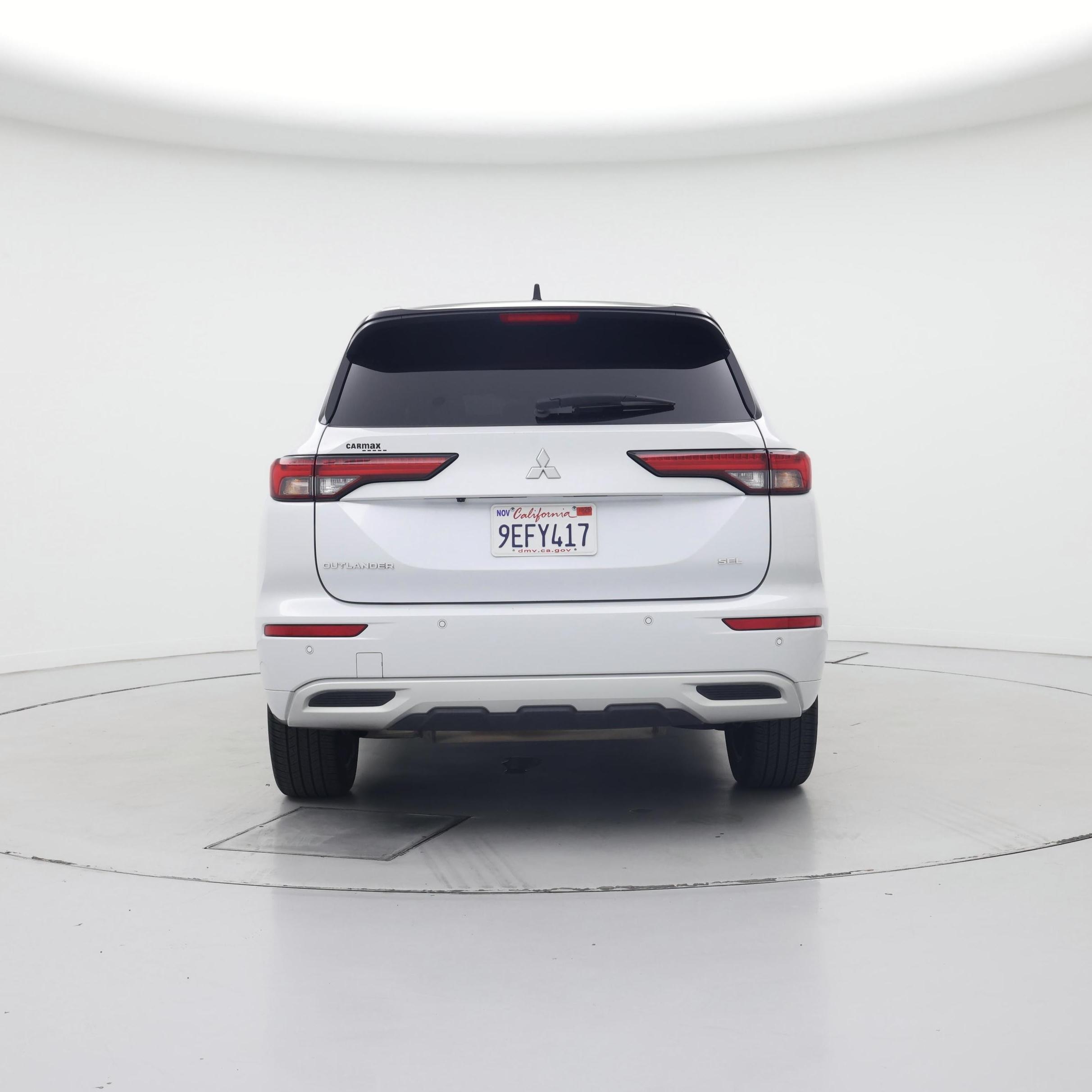 Thumbnail: 2023 Mitsubishi Outlander - 6
