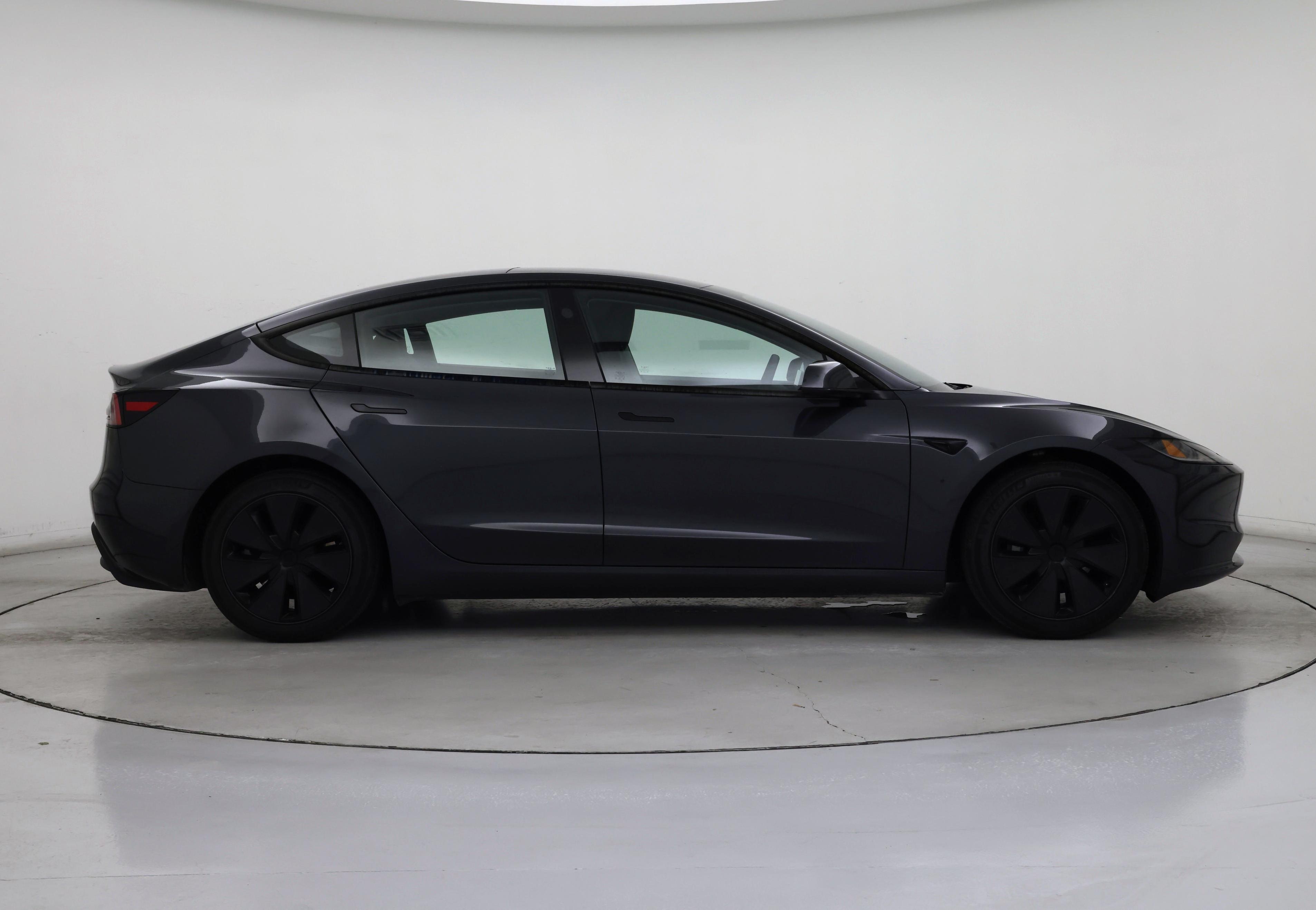 Thumbnail: 2025 Tesla Model 3 - 7