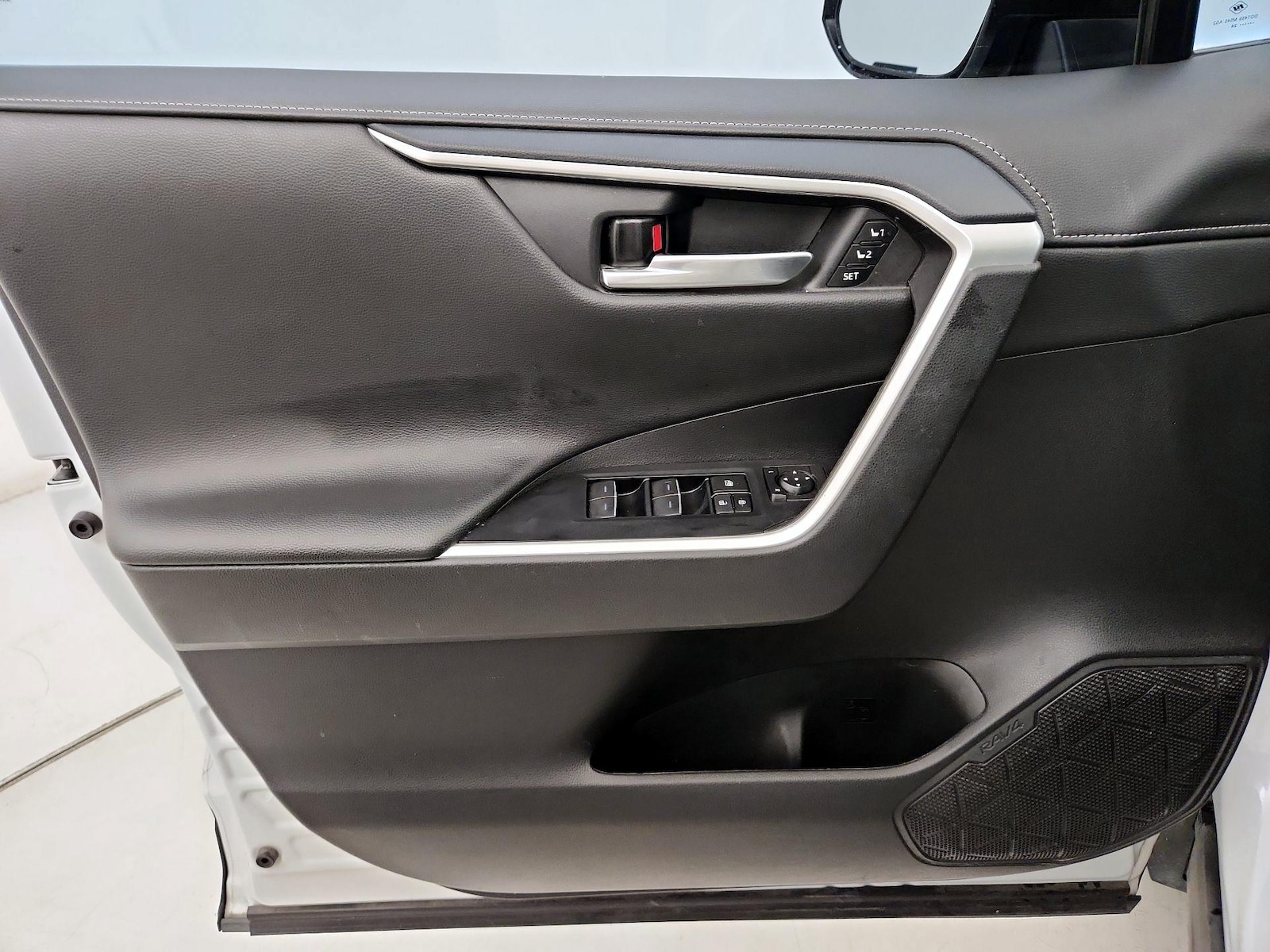2024 Toyota RAV4 Limited - Photo 13