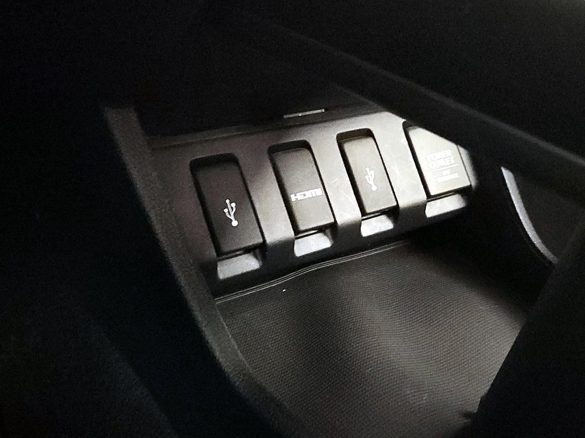 Thumbnail: 2016 Honda HR-V - 18