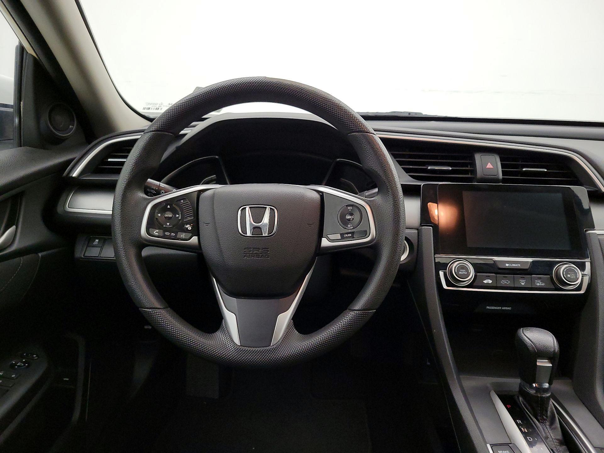 Thumbnail: 2017 Honda Civic - 10