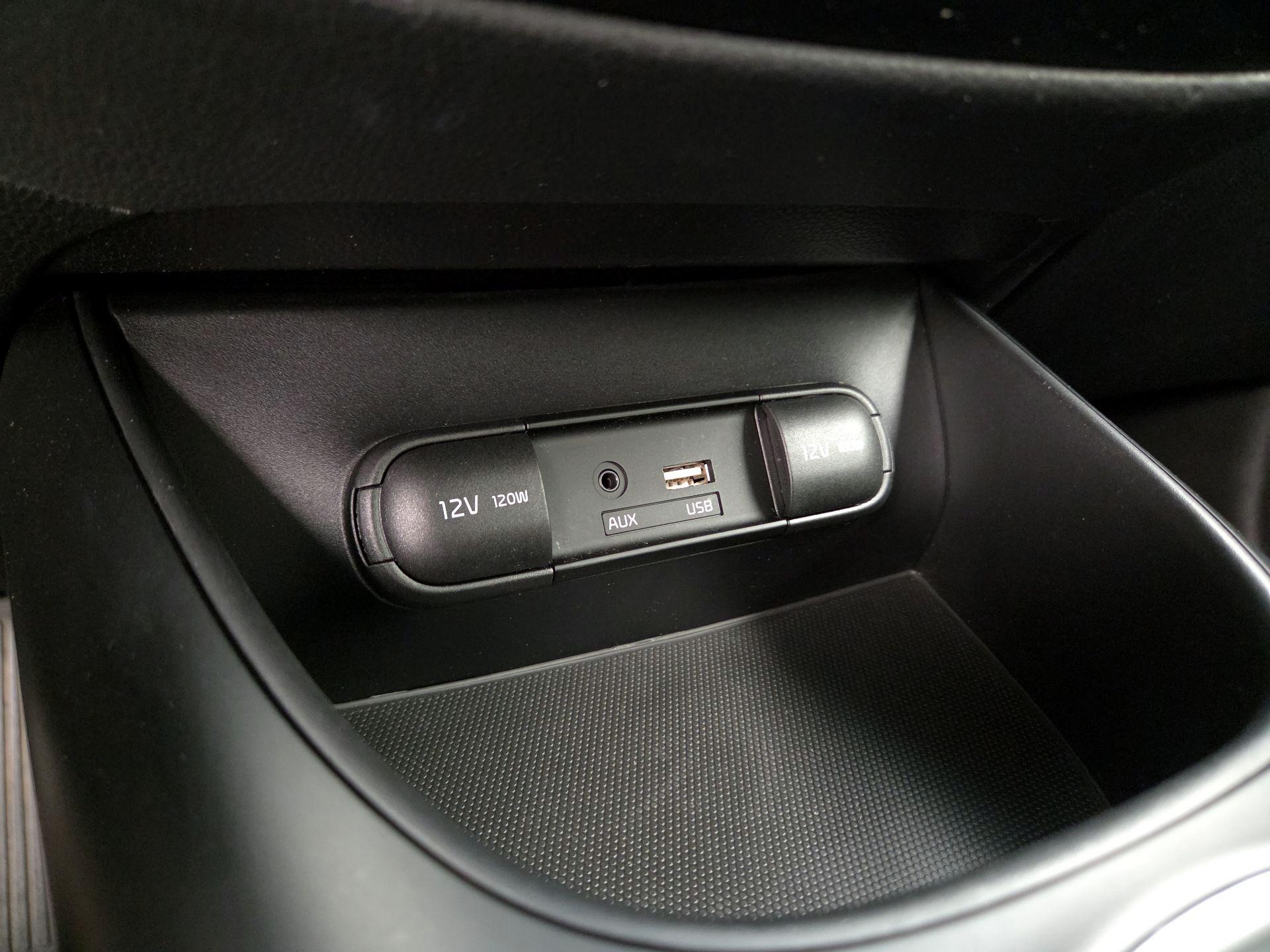 Thumbnail: 2017 Kia Soul - 17