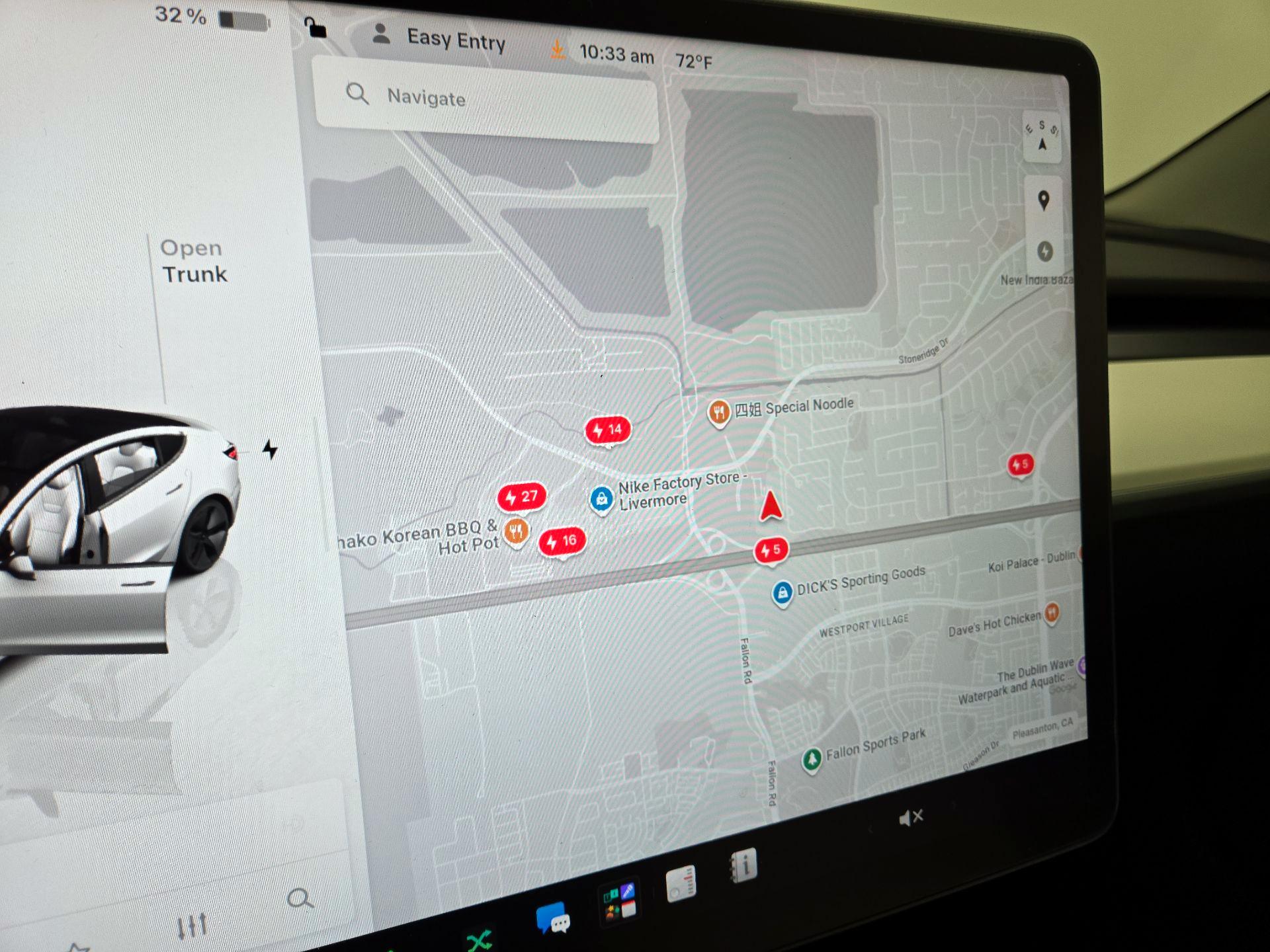 Thumbnail: 2022 Tesla Model 3 - 13