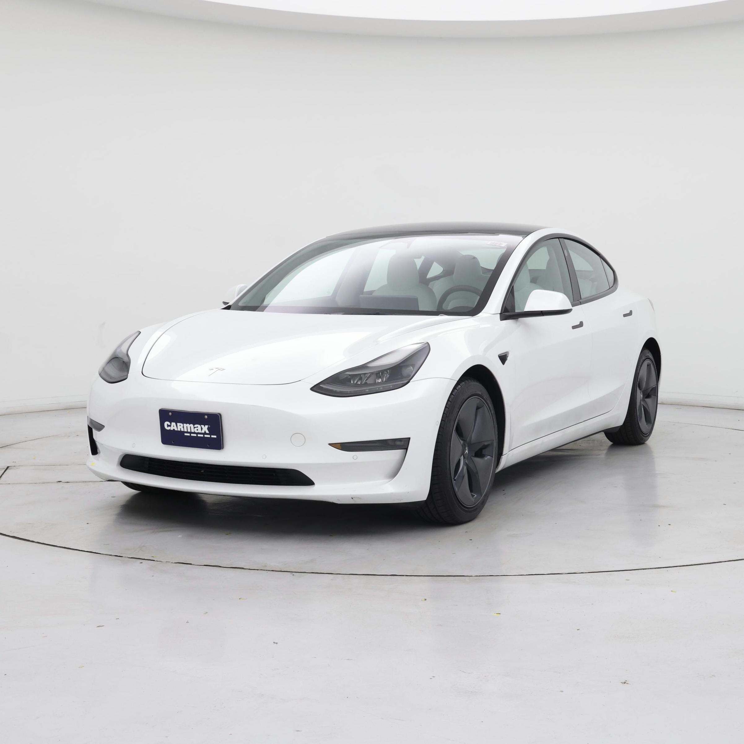 Thumbnail: 2022 Tesla Model 3 - 4