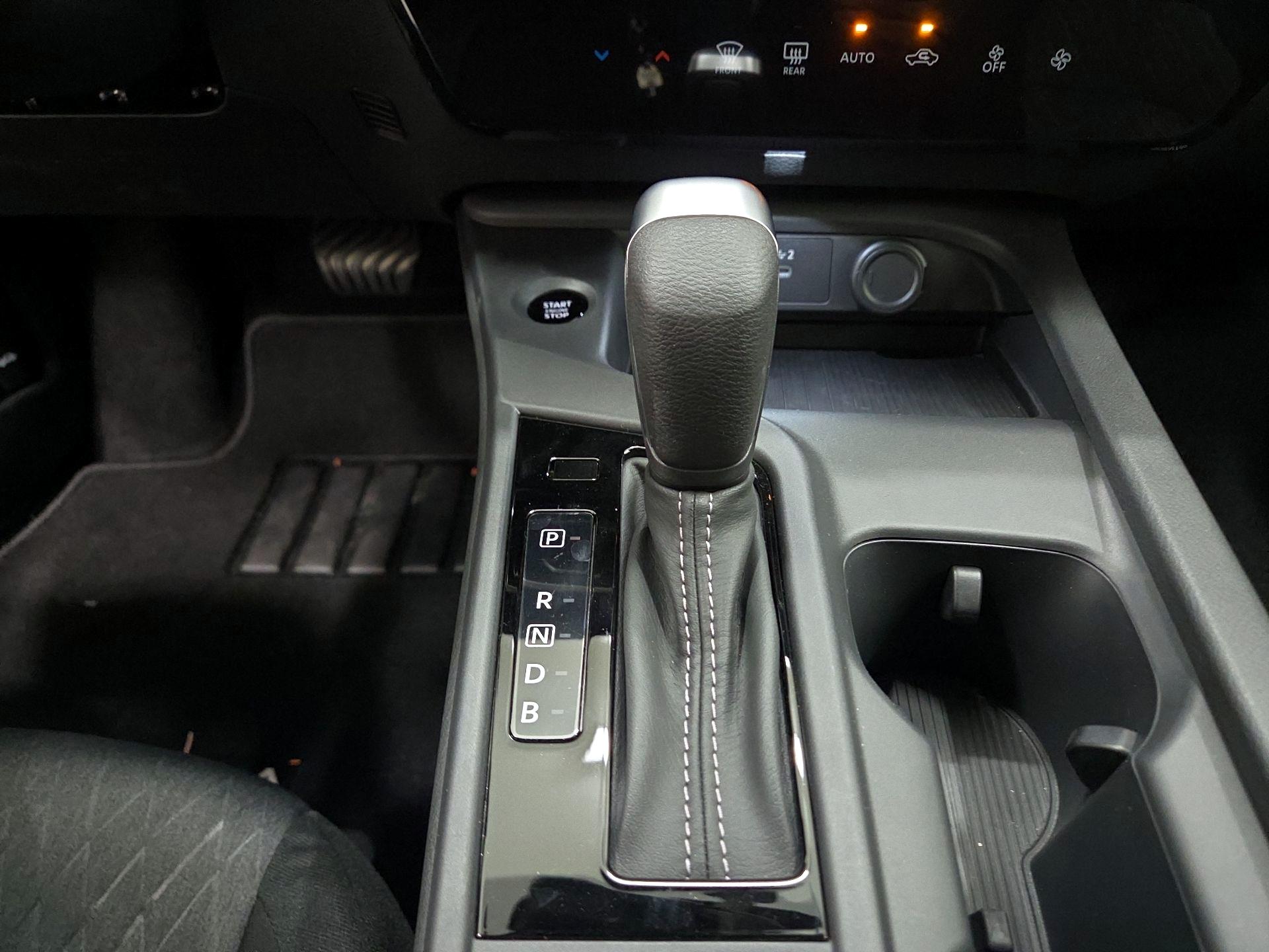 Thumbnail: 2026 Nissan Sentra - 17