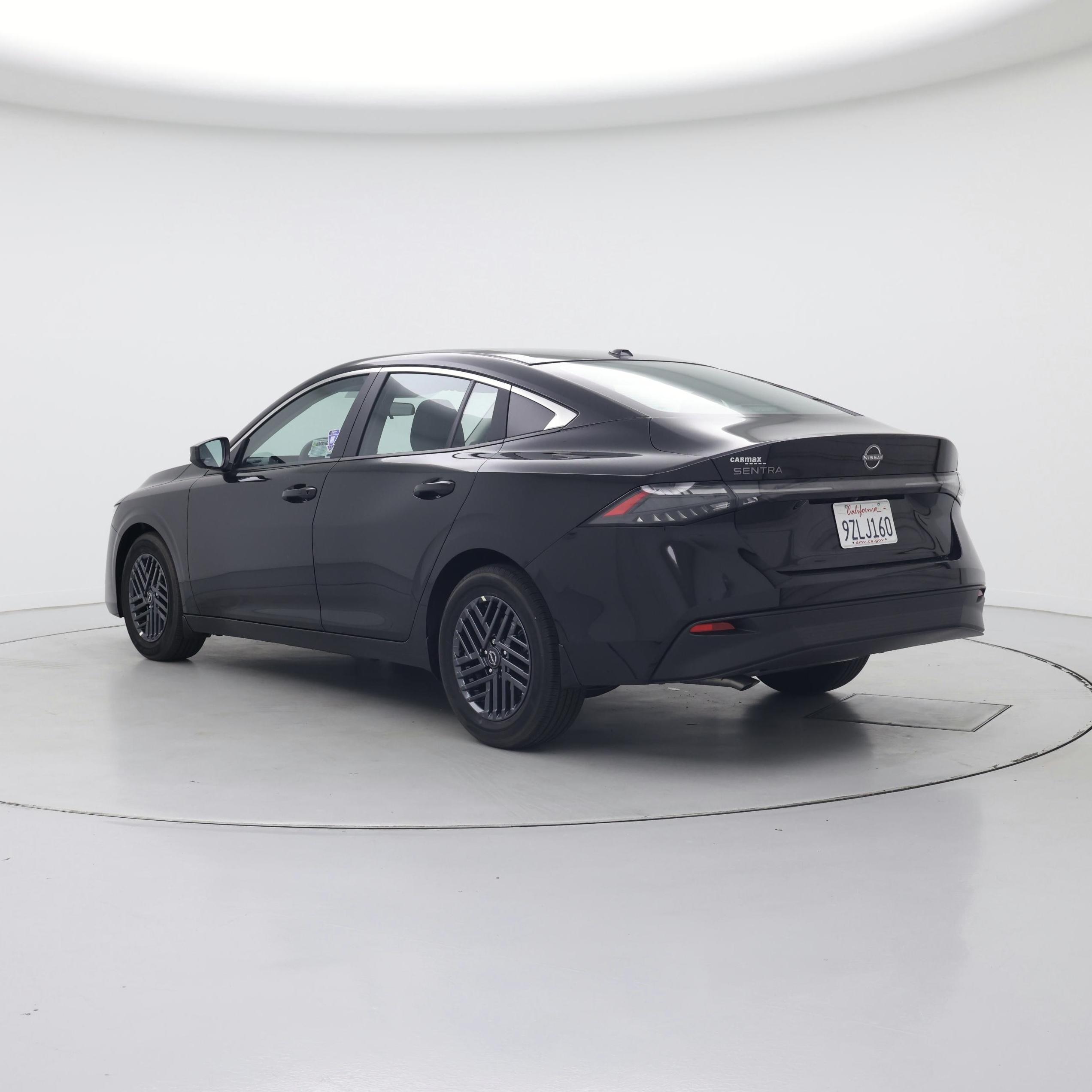 Thumbnail: 2026 Nissan Sentra - 2