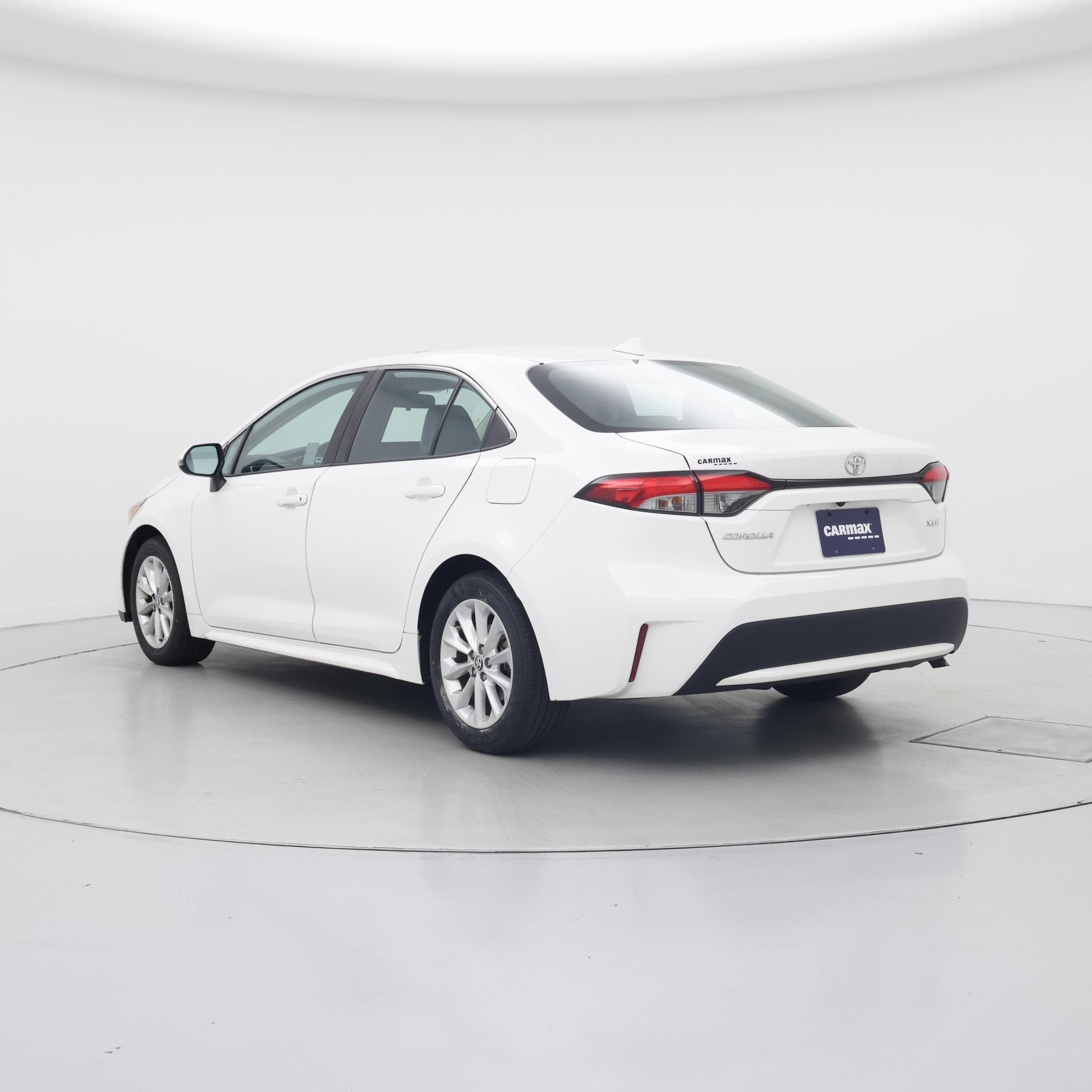 Thumbnail: 2021 Toyota Corolla - 2