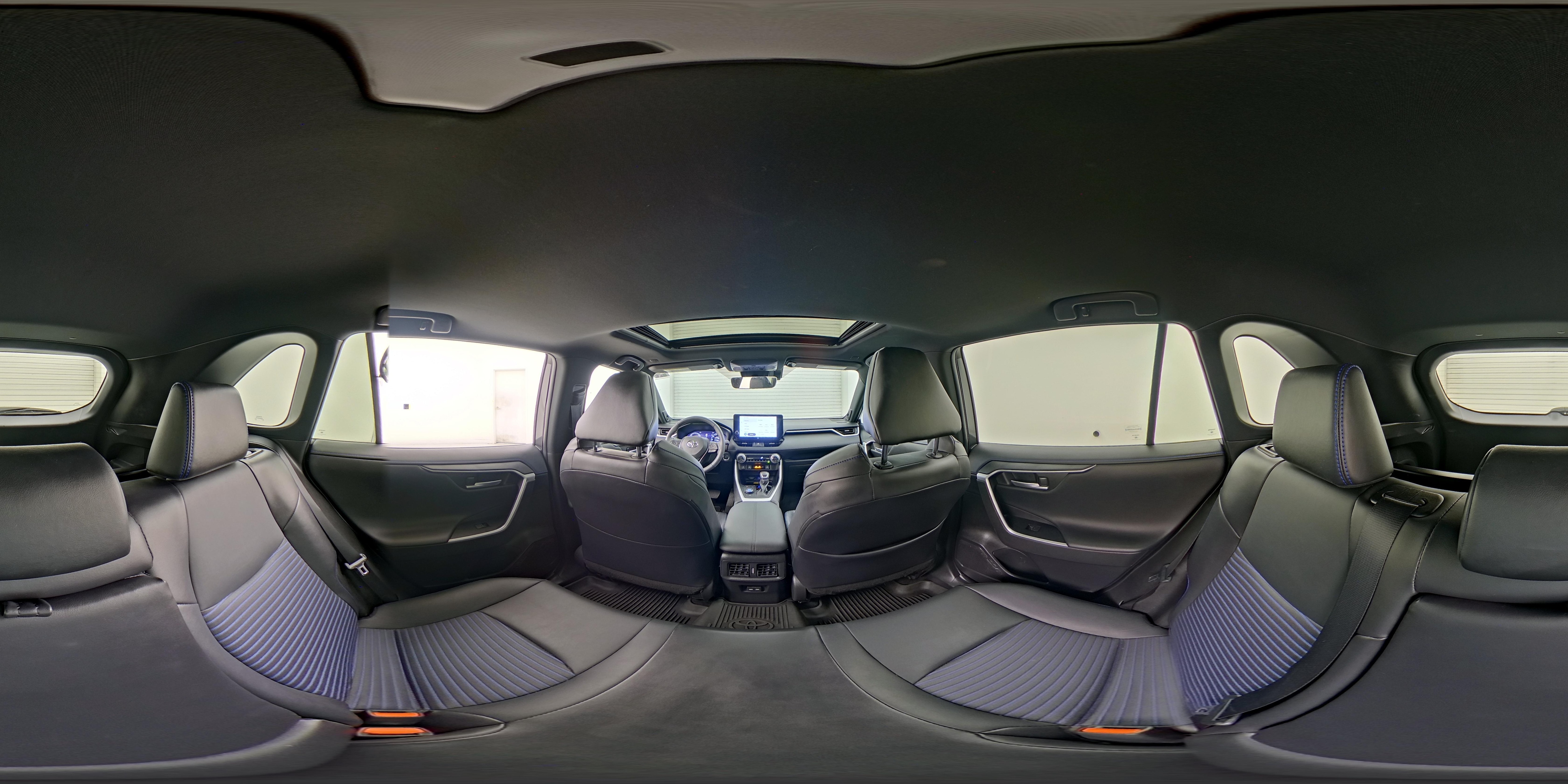 2024 Toyota RAV4 XSE - Photo 26