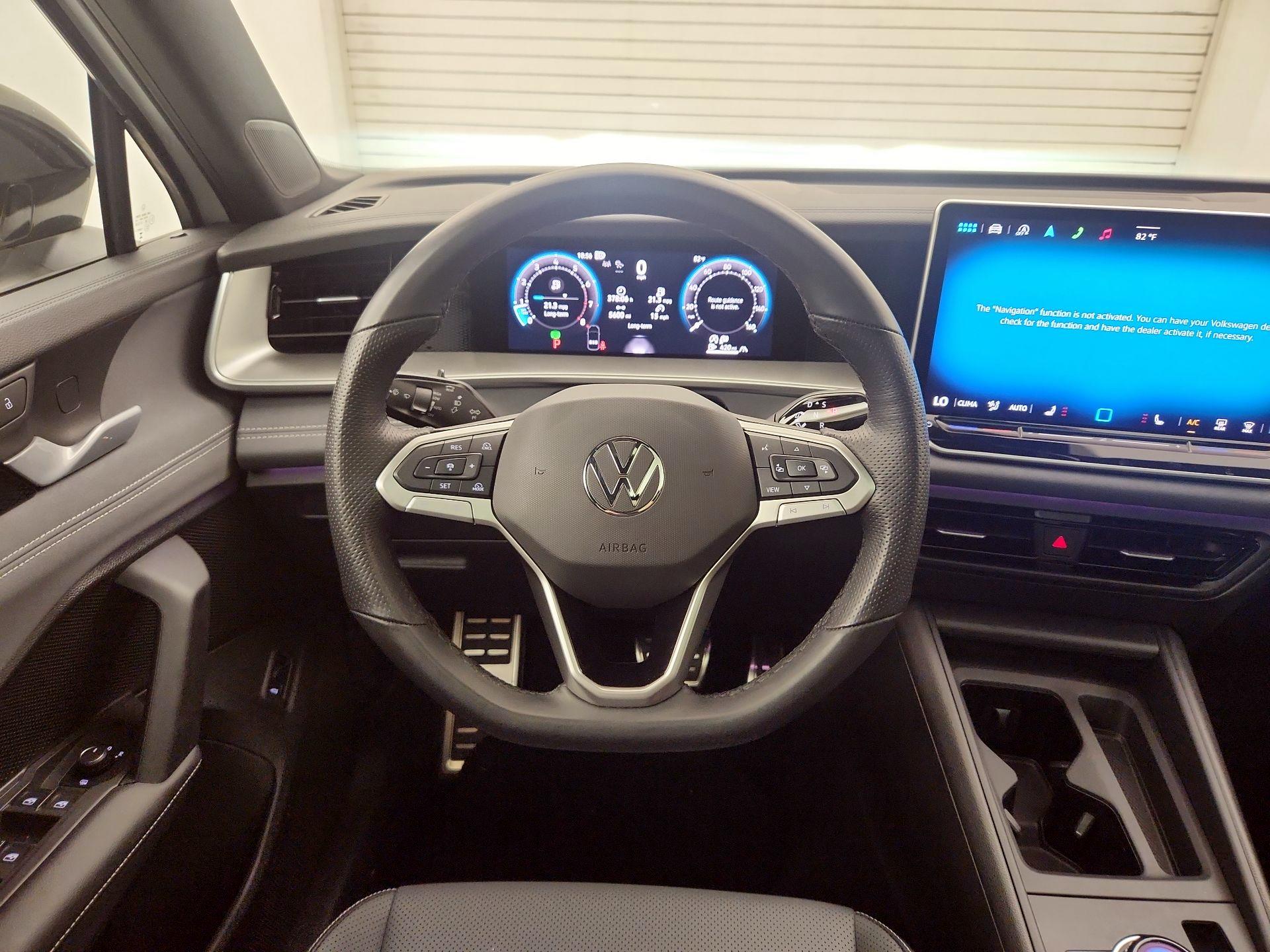 Thumbnail: 2025 Volkswagen Tiguan - 10