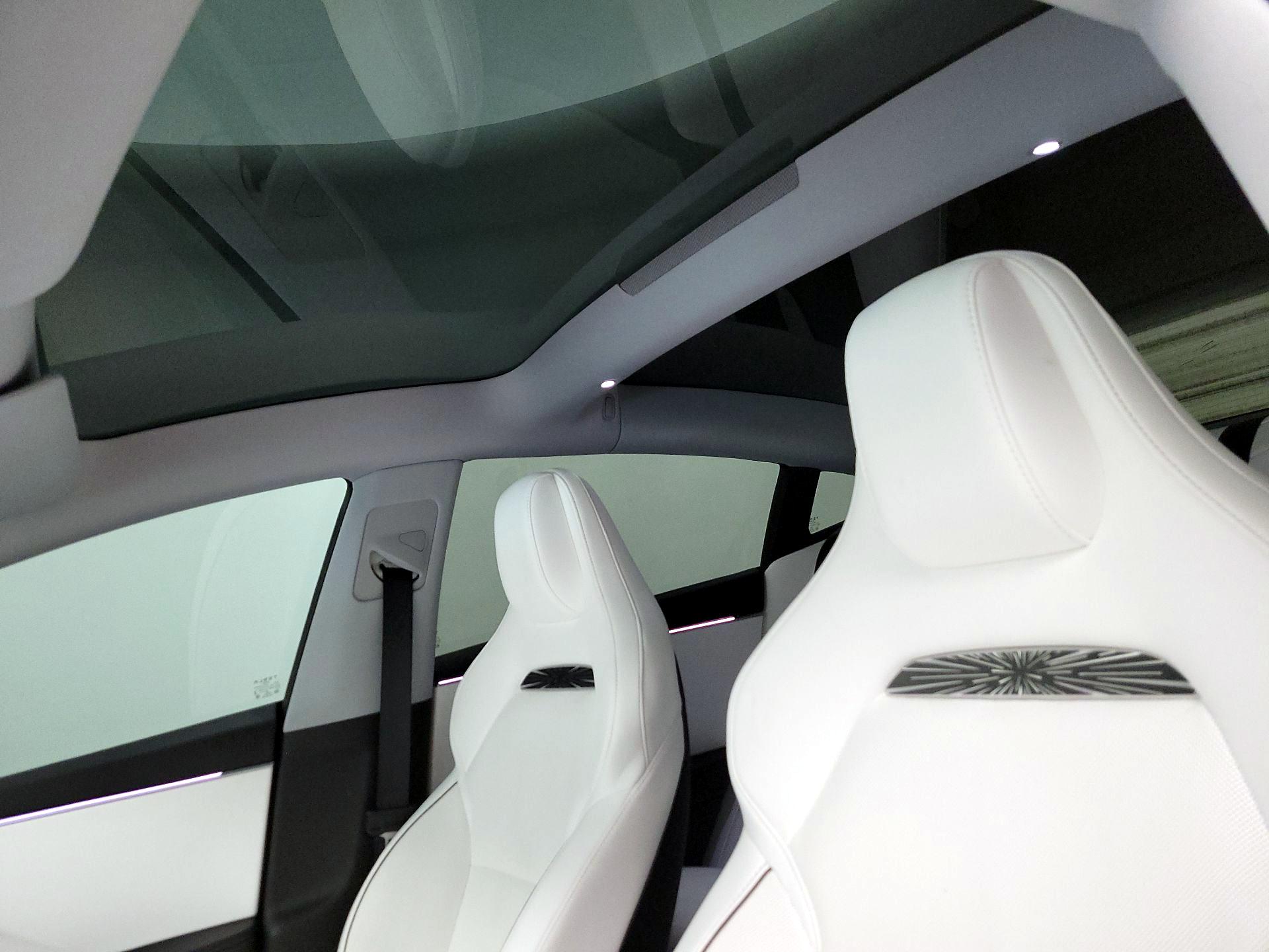 Thumbnail: 2024 Tesla Model 3 - 18