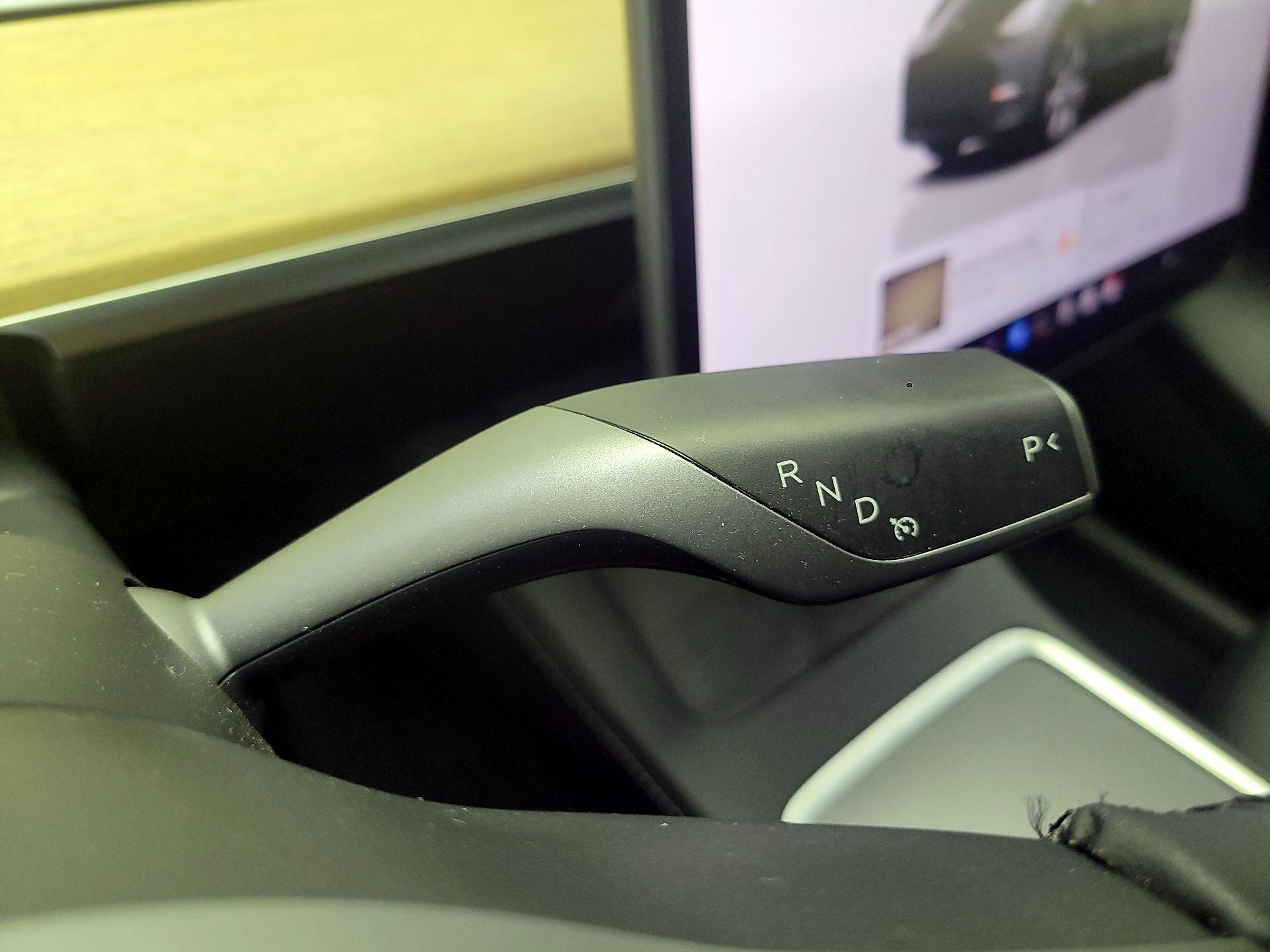 Thumbnail: 2023 Tesla Model Y - 17