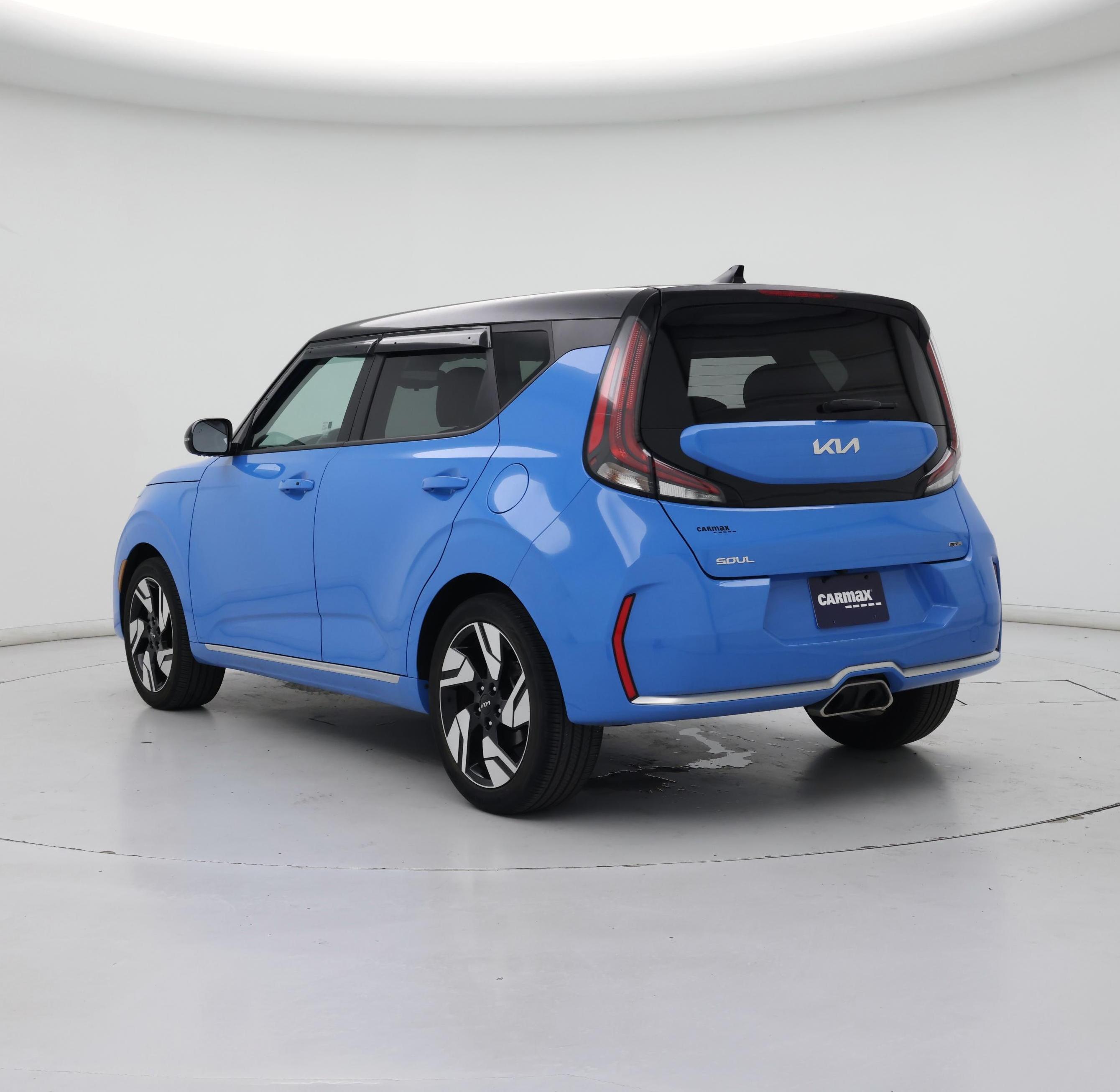 Thumbnail: 2023 Kia Soul - 2