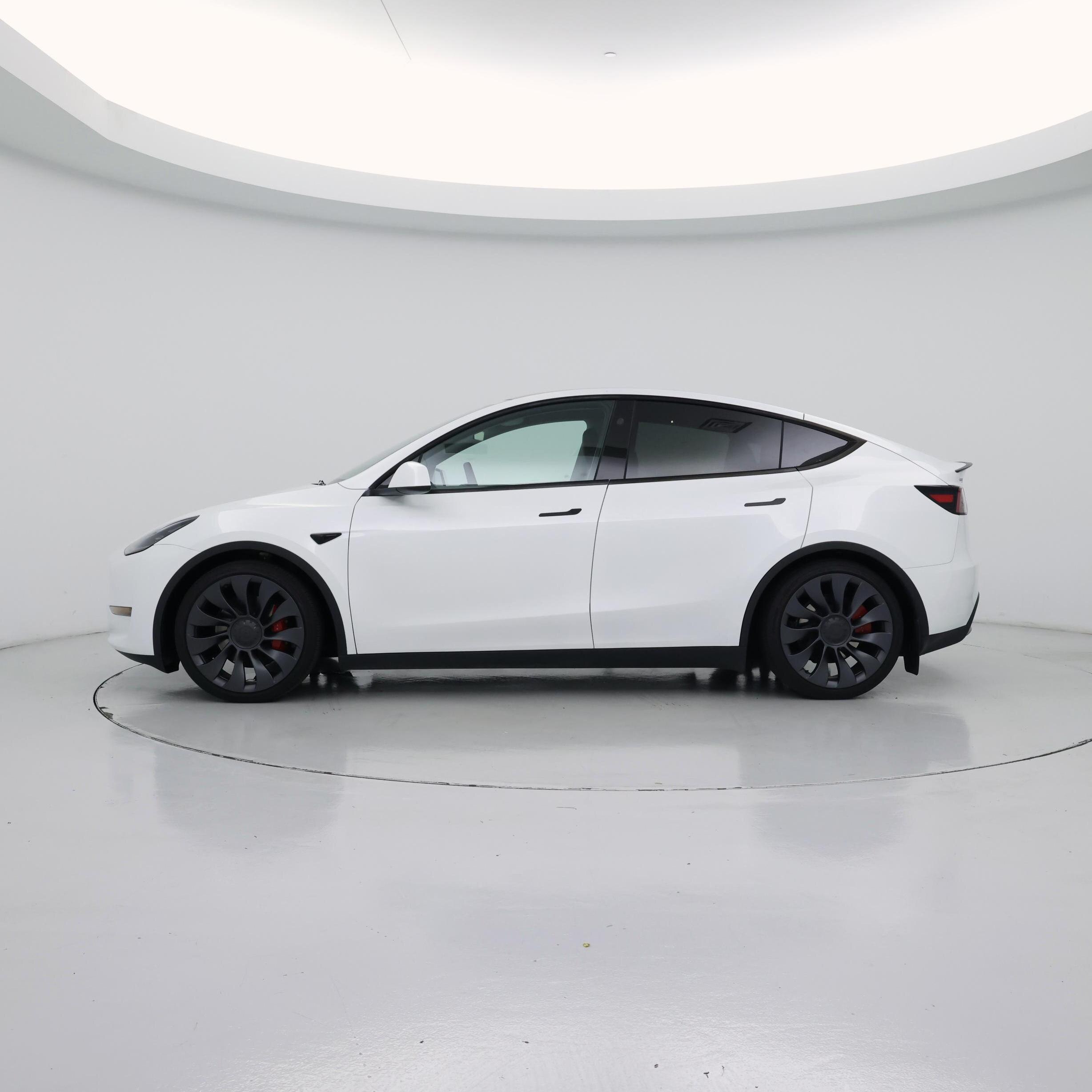 Thumbnail: 2024 Tesla Model Y - 3