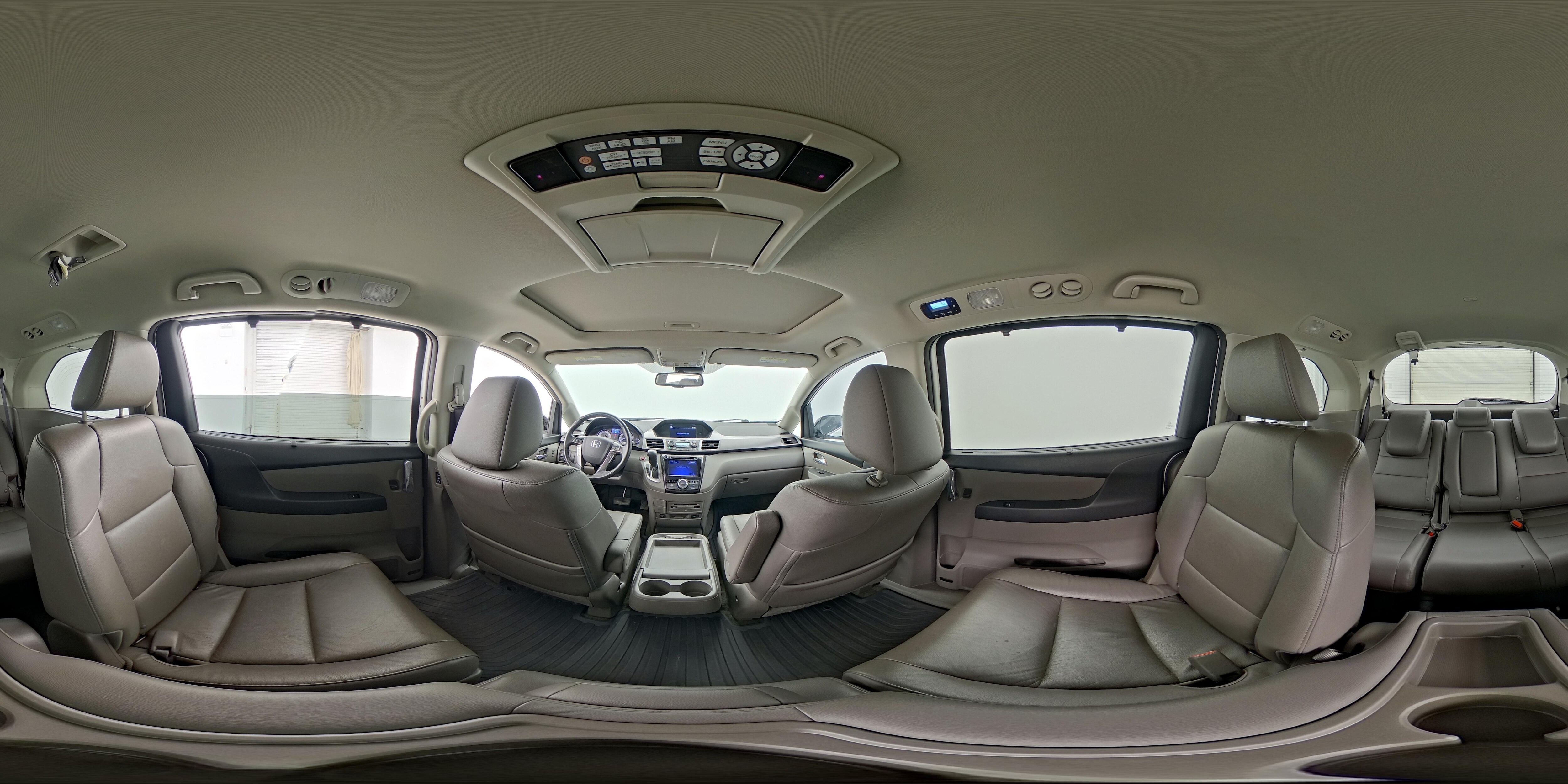 2017 Honda Odyssey Touring - Photo 28