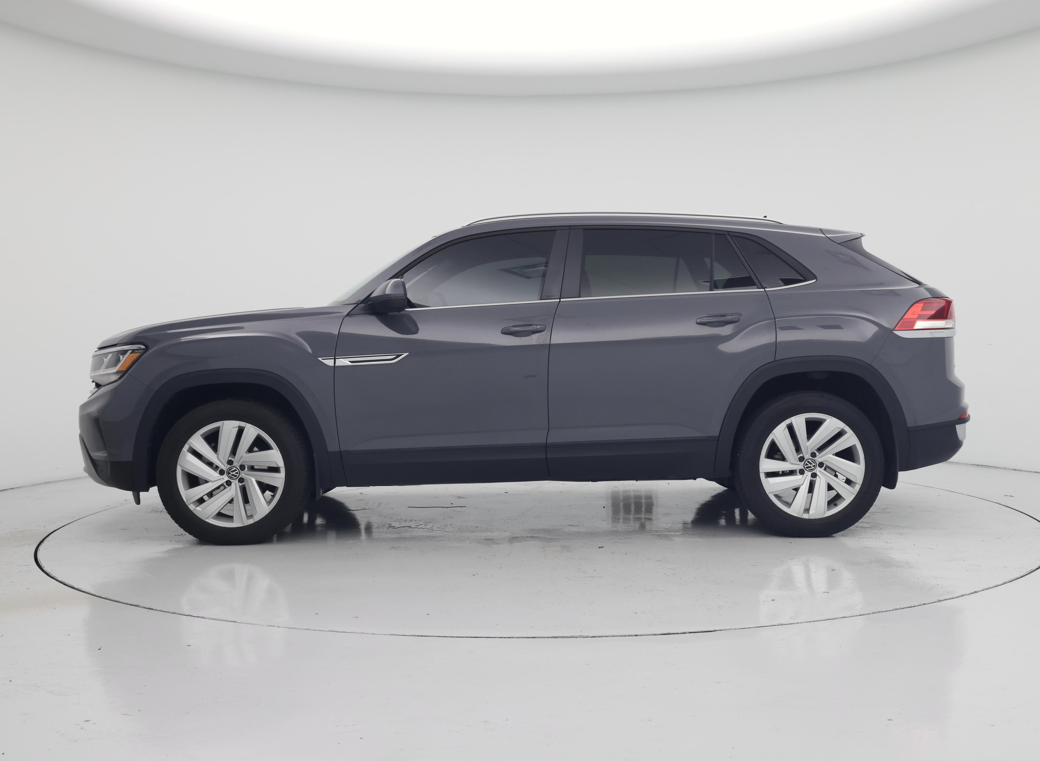 Thumbnail: 2021 Volkswagen Atlas - 3