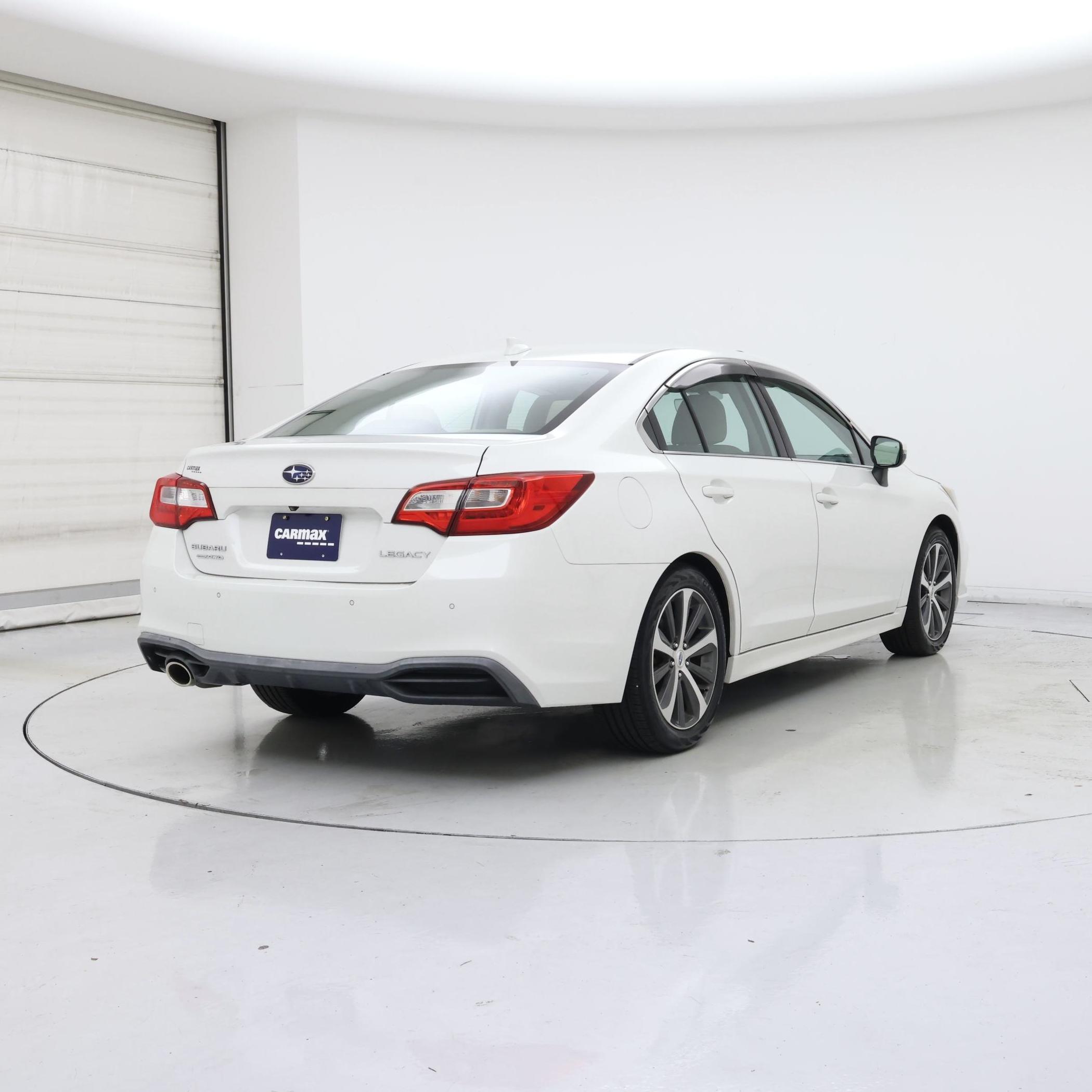 Thumbnail: 2018 Subaru Legacy - 8