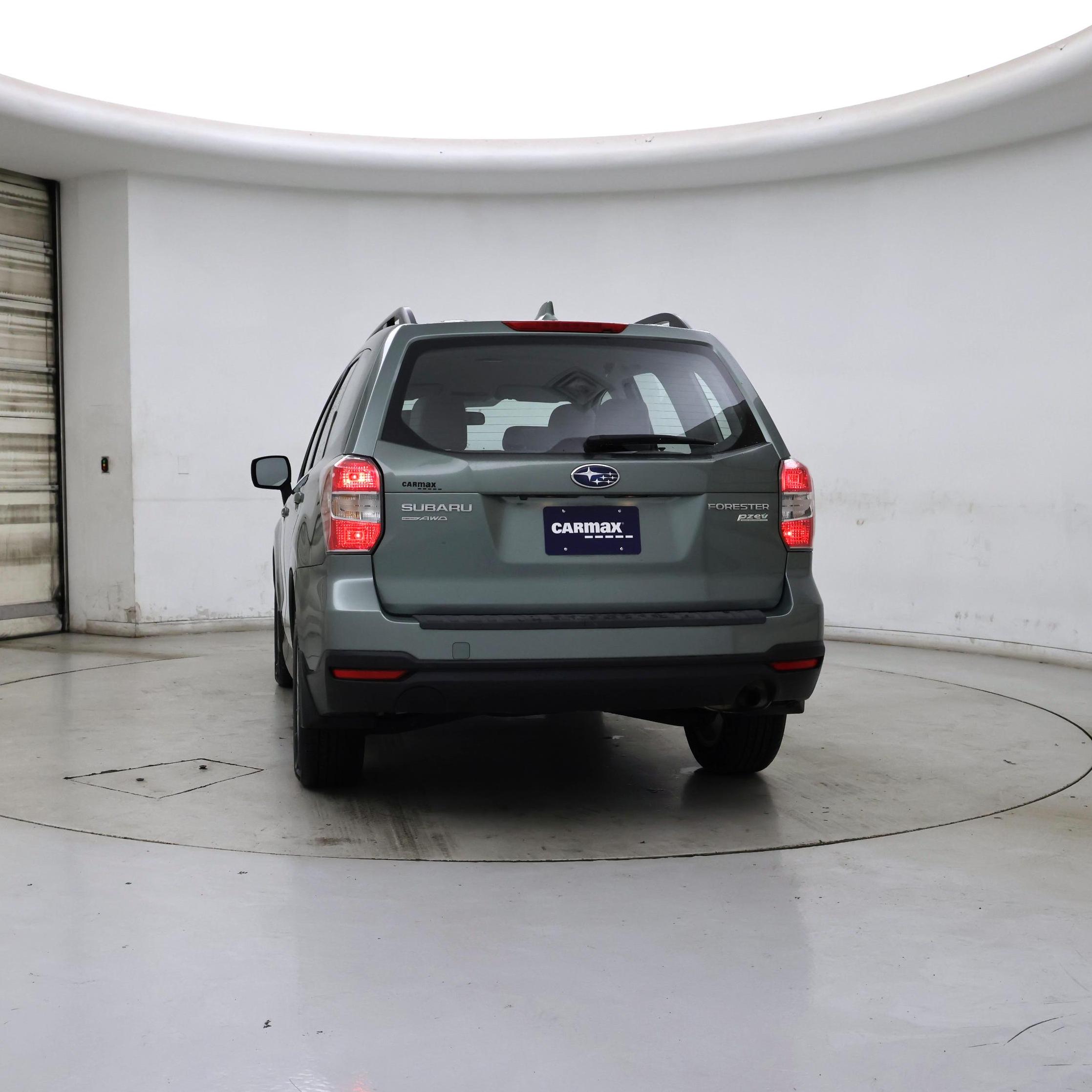 Thumbnail: 2016 Subaru Forester - 6
