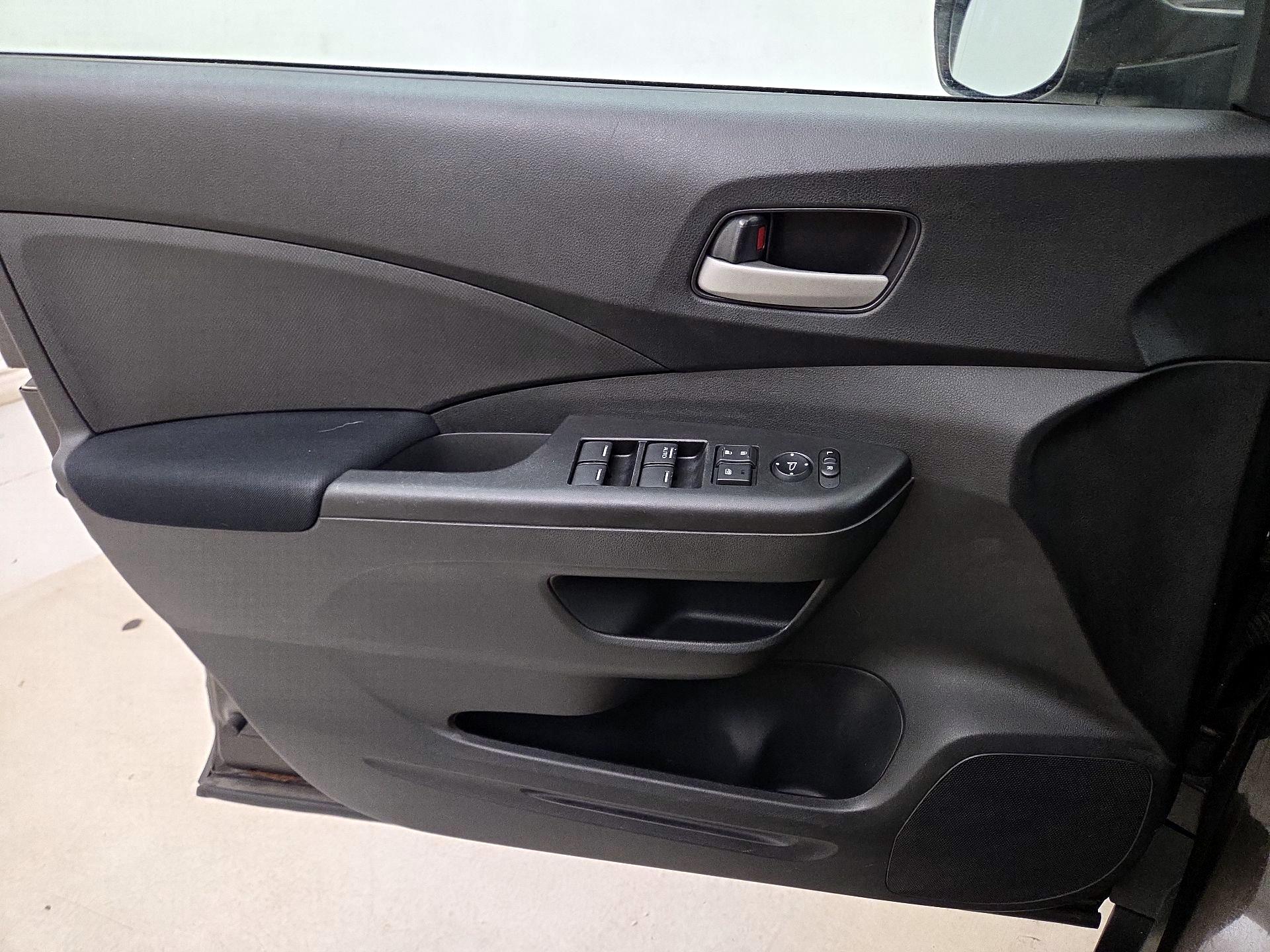Thumbnail: 2015 Honda CR-V - 12