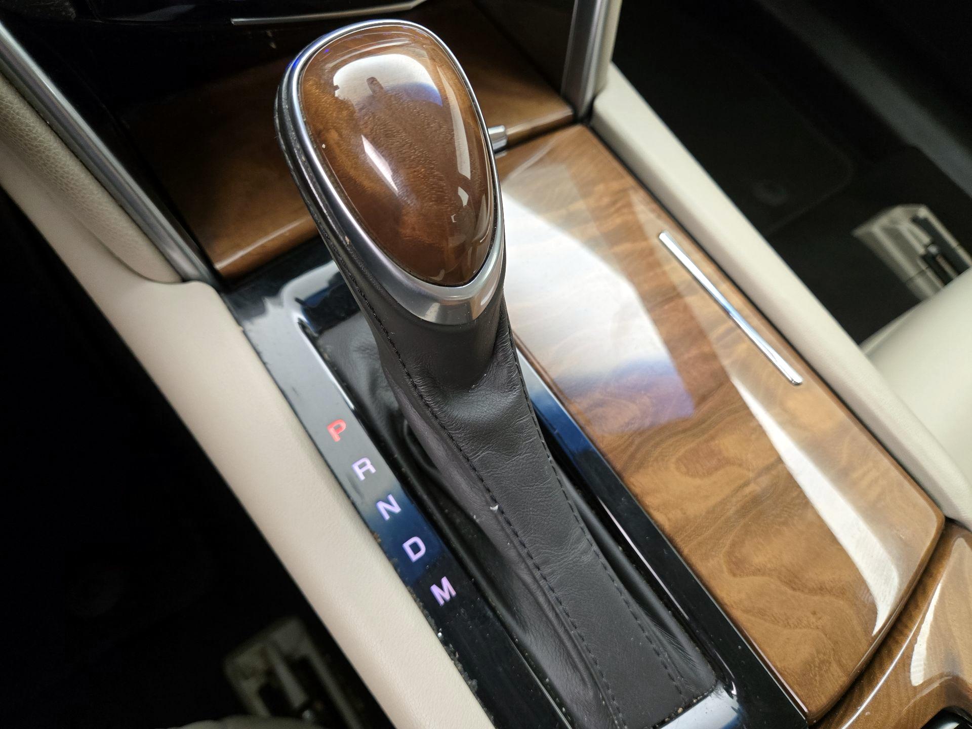 Thumbnail: 2018 Cadillac XTS - 18