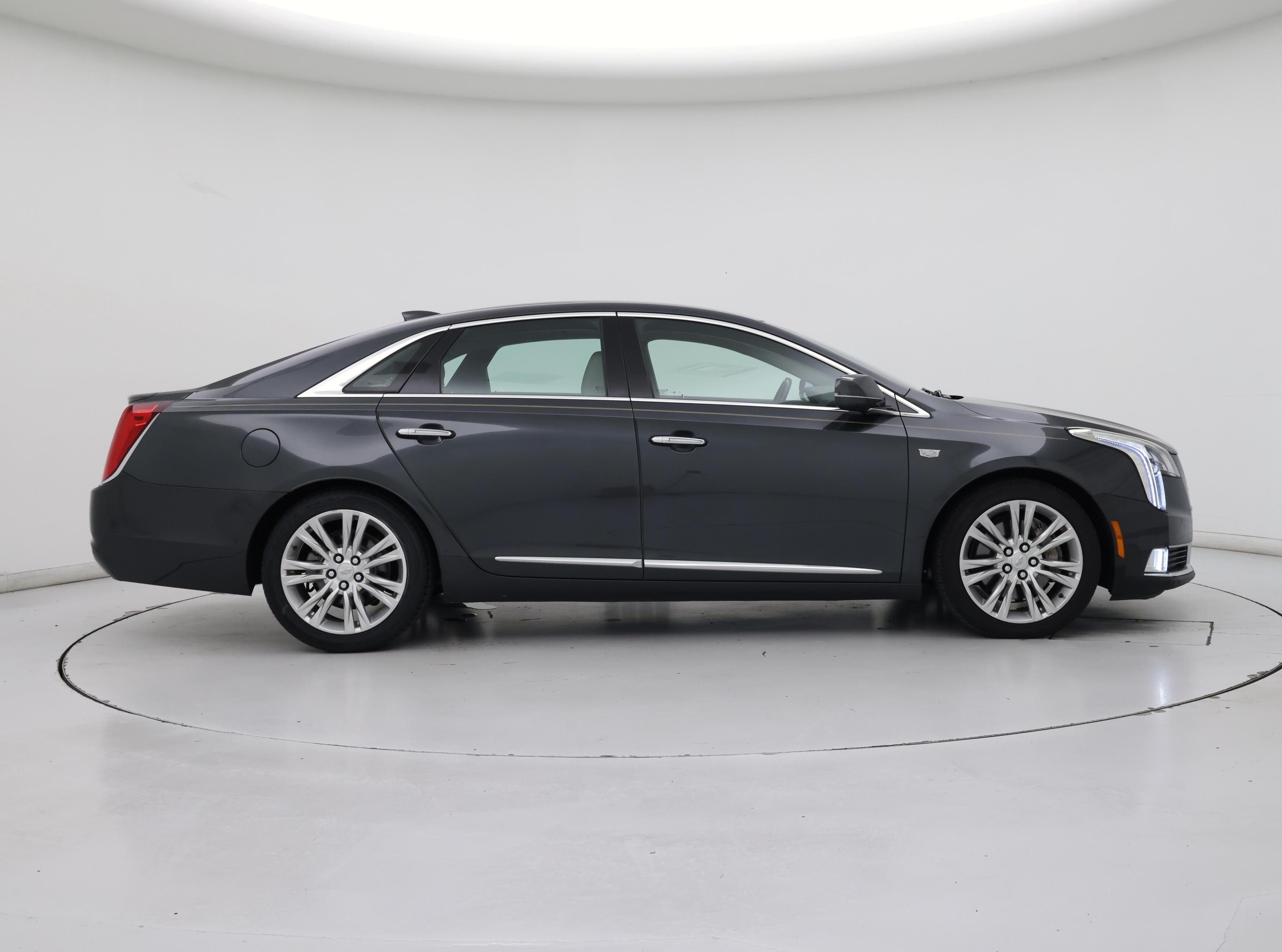 Thumbnail: 2018 Cadillac XTS - 7
