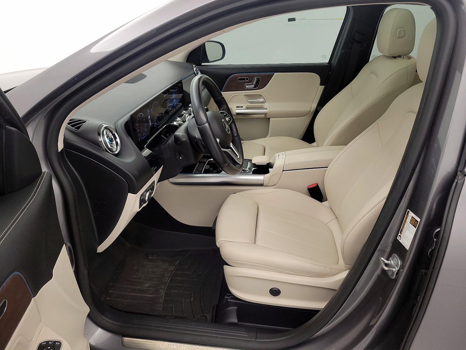 2023 Mercedes-Benz GLA Base - Photo 12