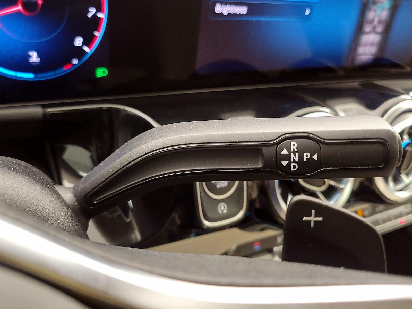 2023 Mercedes-Benz GLA Base - Photo 18
