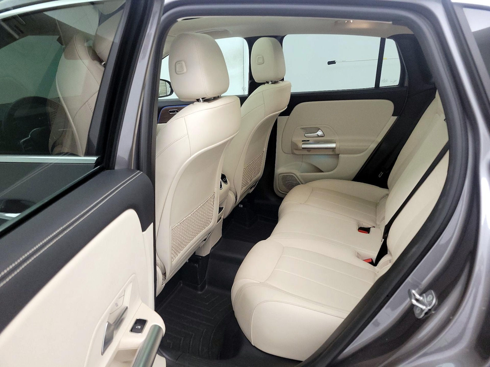 2023 Mercedes-Benz GLA Base - Photo 21